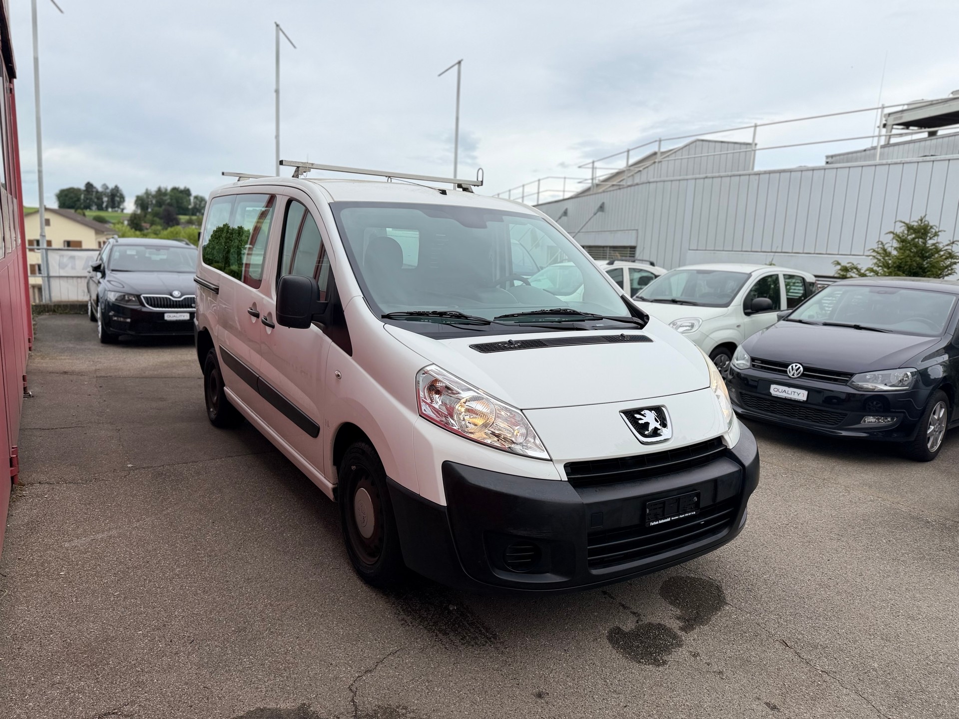 PEUGEOT Expert 2.0i 16V 229 L1H1-image-2