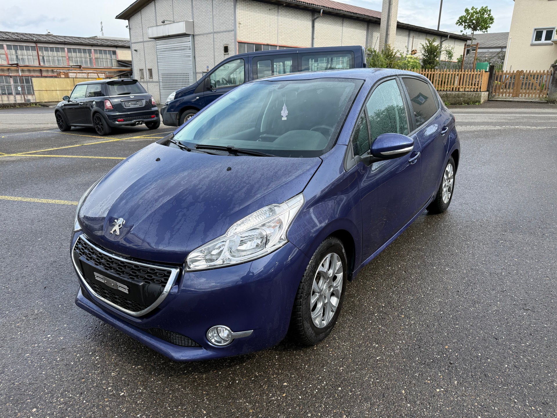 PEUGEOT 208 1.4 VTI Active-image-0