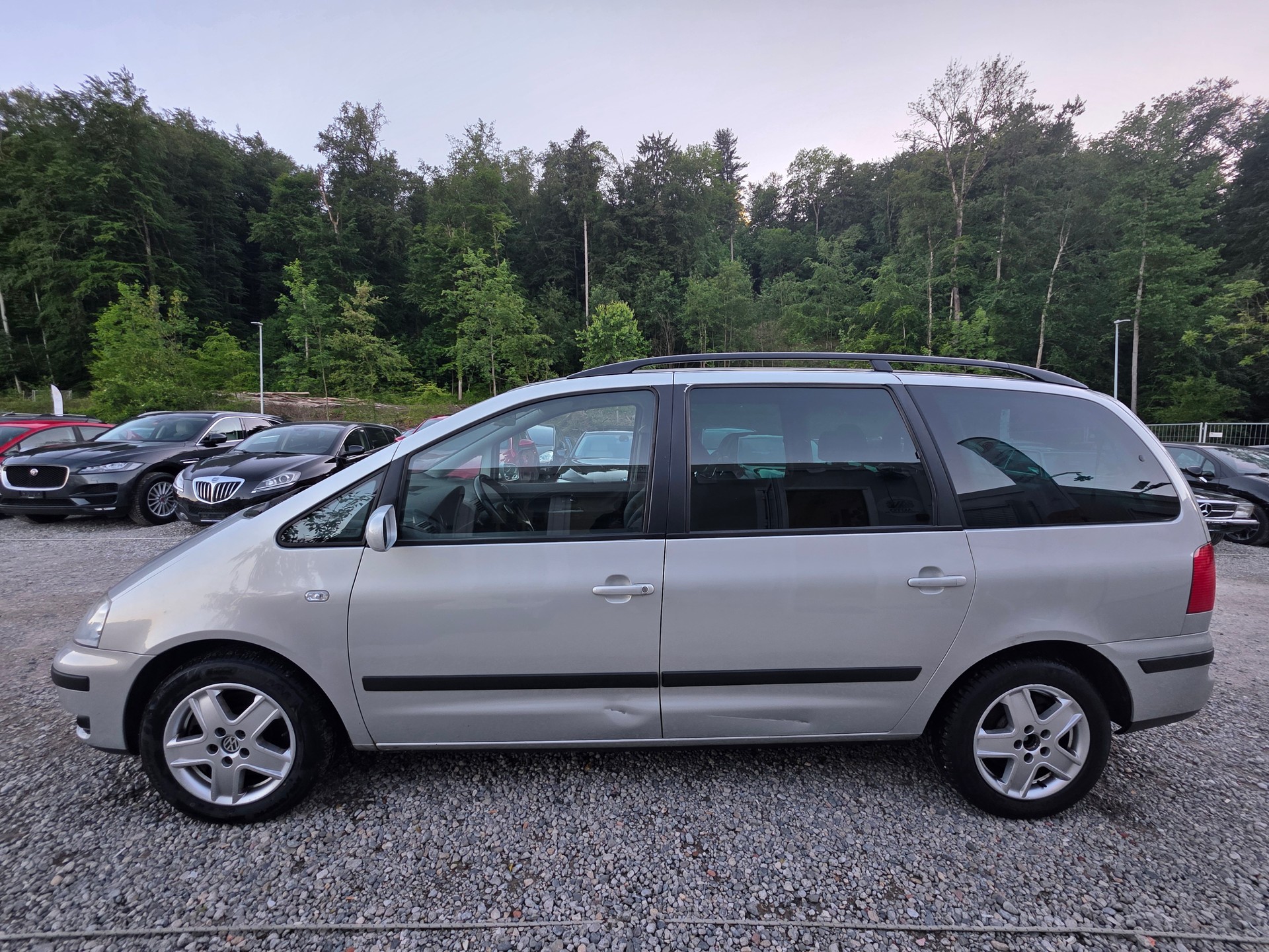 VW Sharan 2.8 V6 Automat / 7-Platz / Frisch ab MFK / Frisch ab Service / Gratis Lieferung ***-showroom-element-1