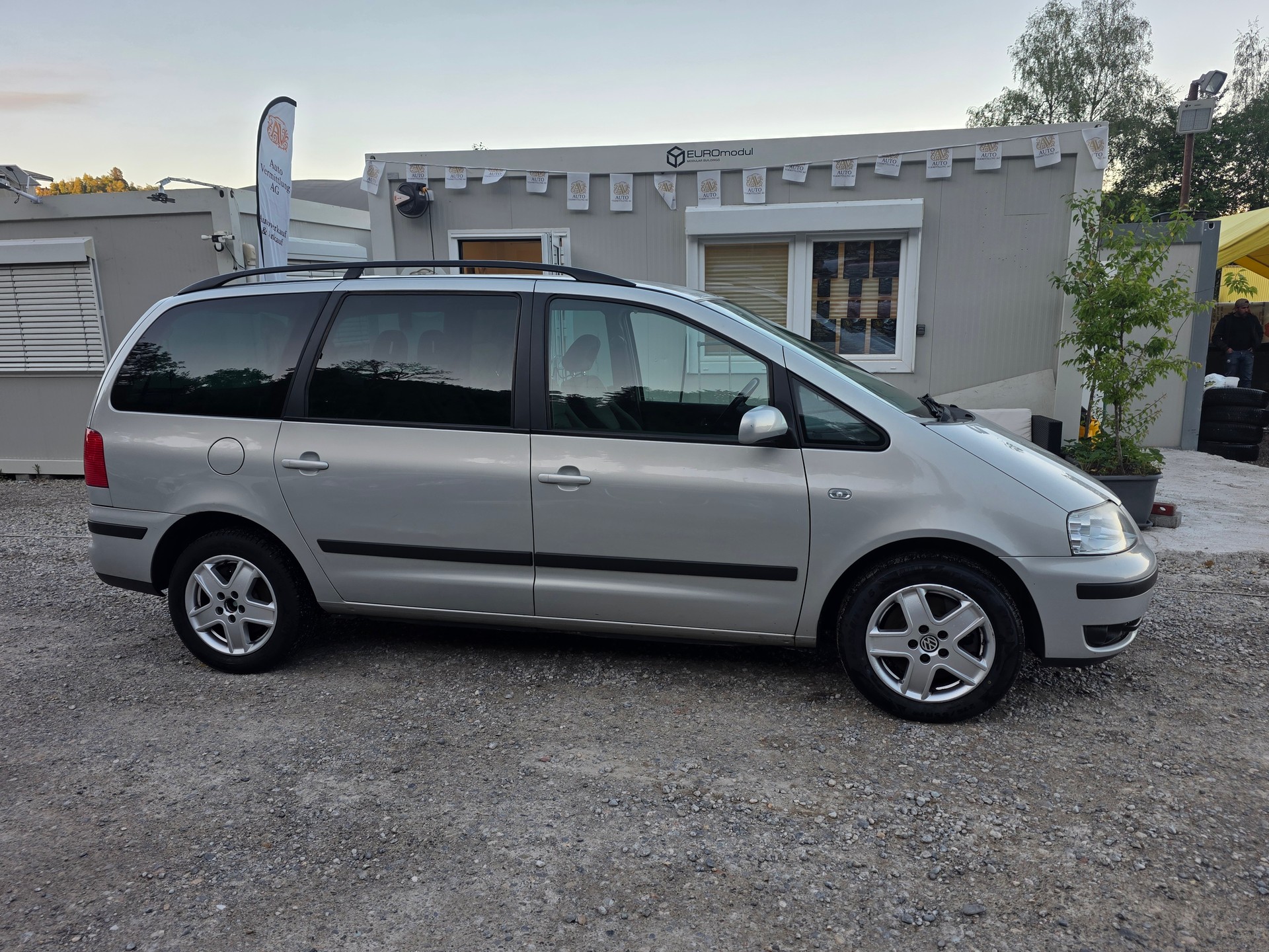VW Sharan 2.8 V6 Automat / 7-Platz / Frisch ab MFK / Frisch ab Service / Gratis Lieferung ***-image-5