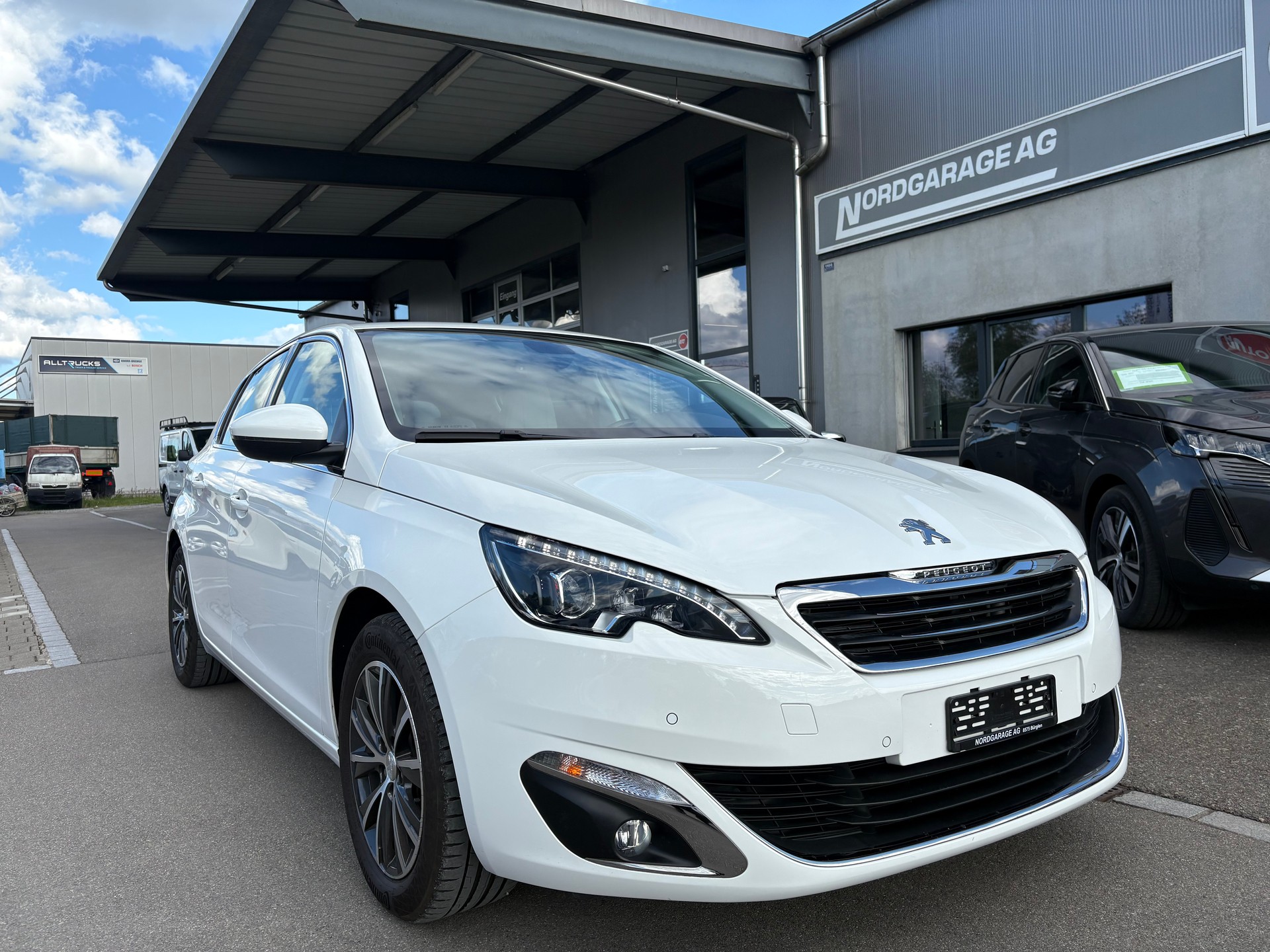 PEUGEOT 308 1.2 PureTech 130 Allure S/S