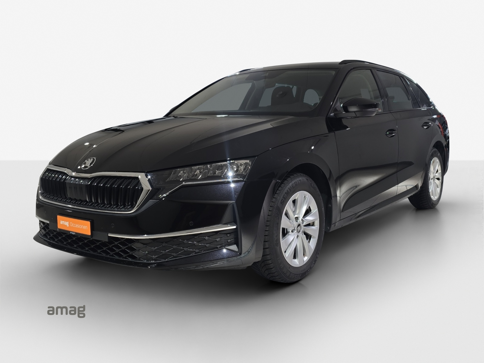 SKODA Octavia Combi 1.5 TSI mHEV DSG Dynamic-image-0