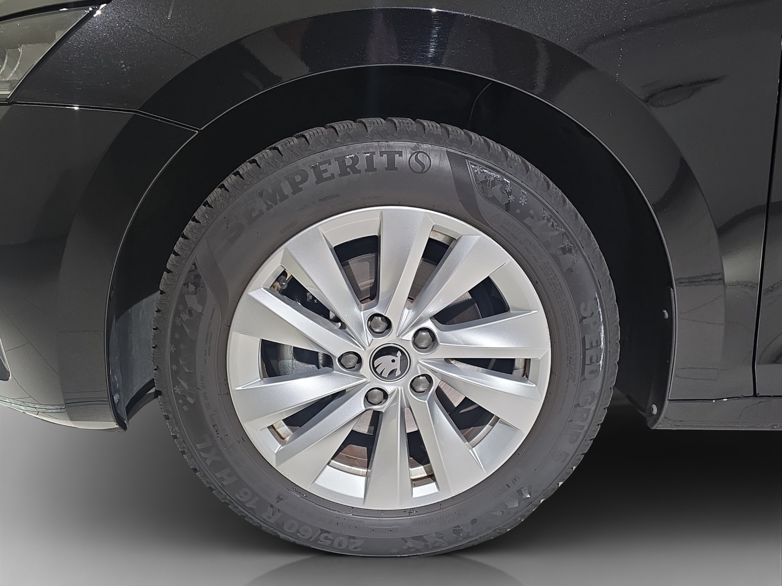 SKODA Octavia Combi 1.5 TSI mHEV DSG Dynamic-image-15