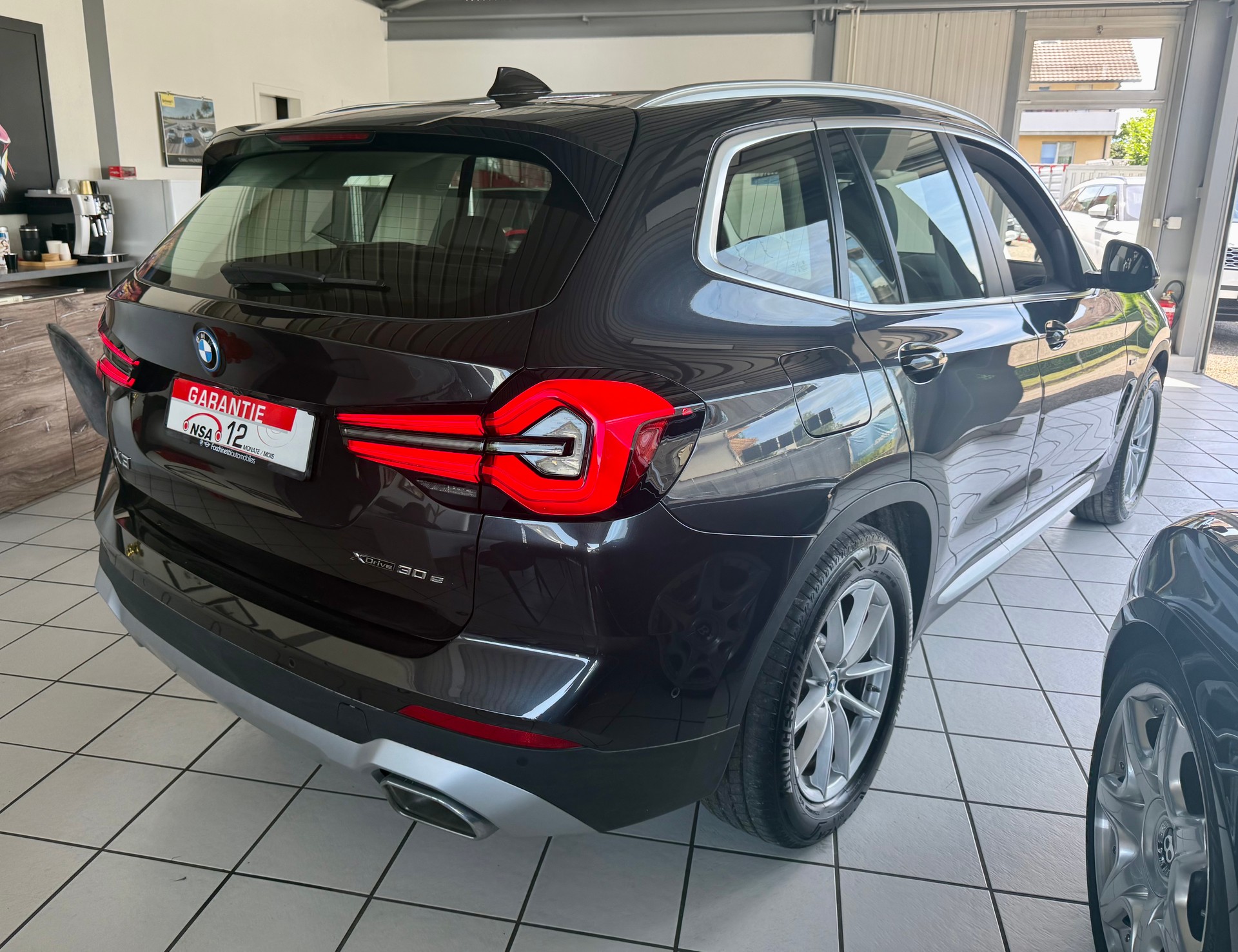 BMW X3 xDrive 30e-image-8