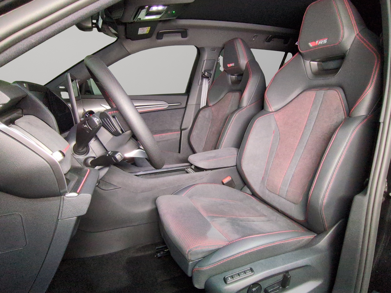 SKODA Kodiaq 2.0 TSI RS 4x4-image-5