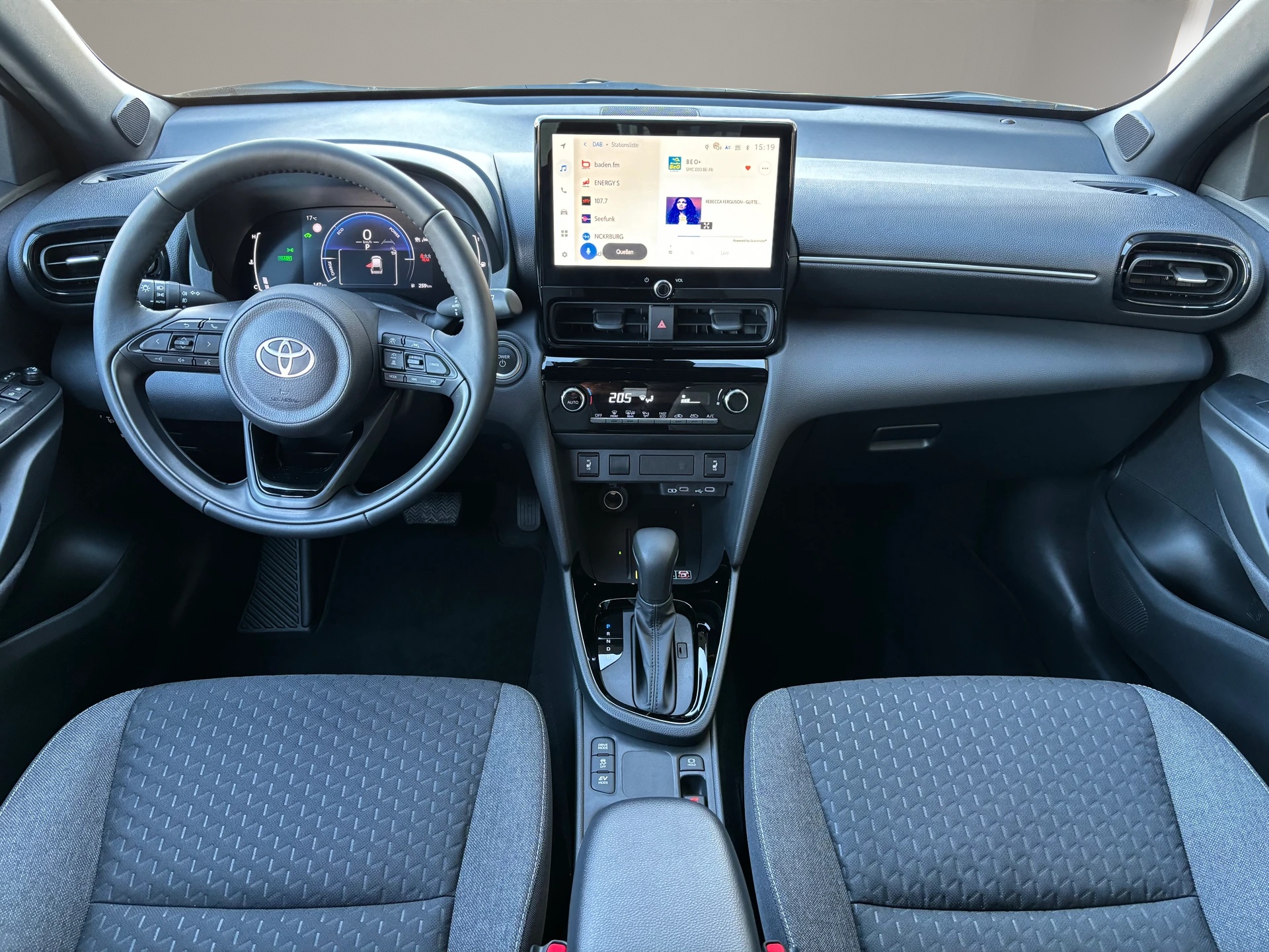 TOYOTA Yaris Cross 1.5 Trend e-CVT 130 PS-image-15