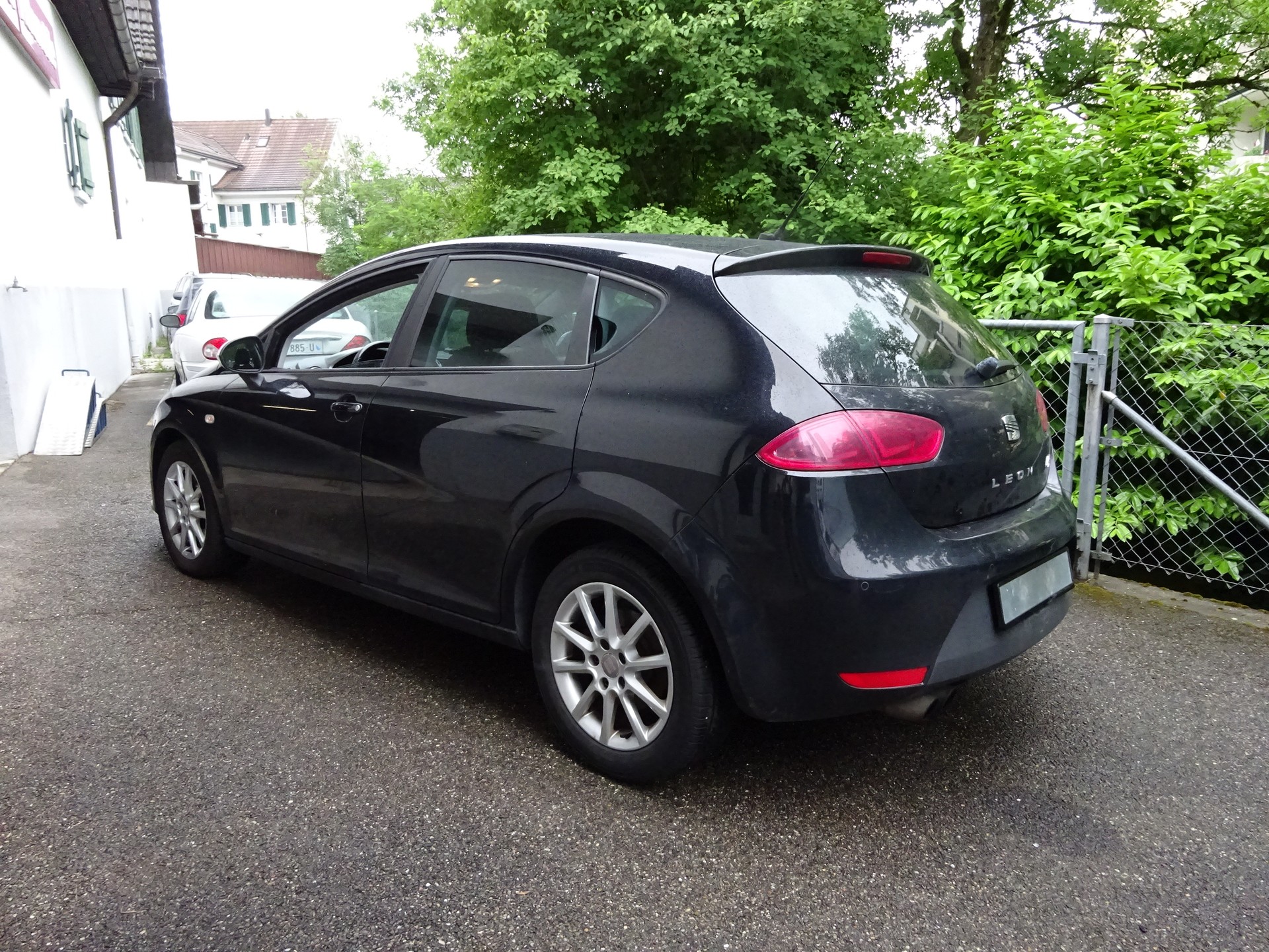 SEAT Leon 2.0 TSI FR-image-3