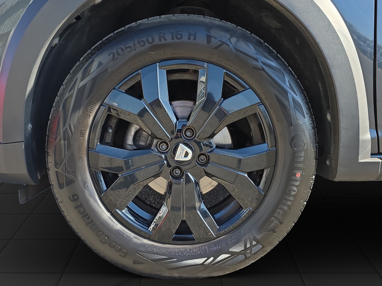 DACIA Jogger TCe 110 Extreme-image-6