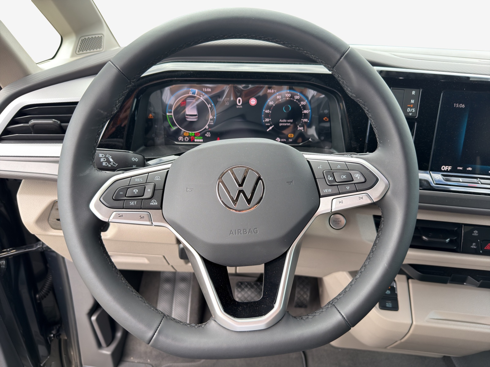 VW California eHybrid Beach Tour 4Motion-image-9