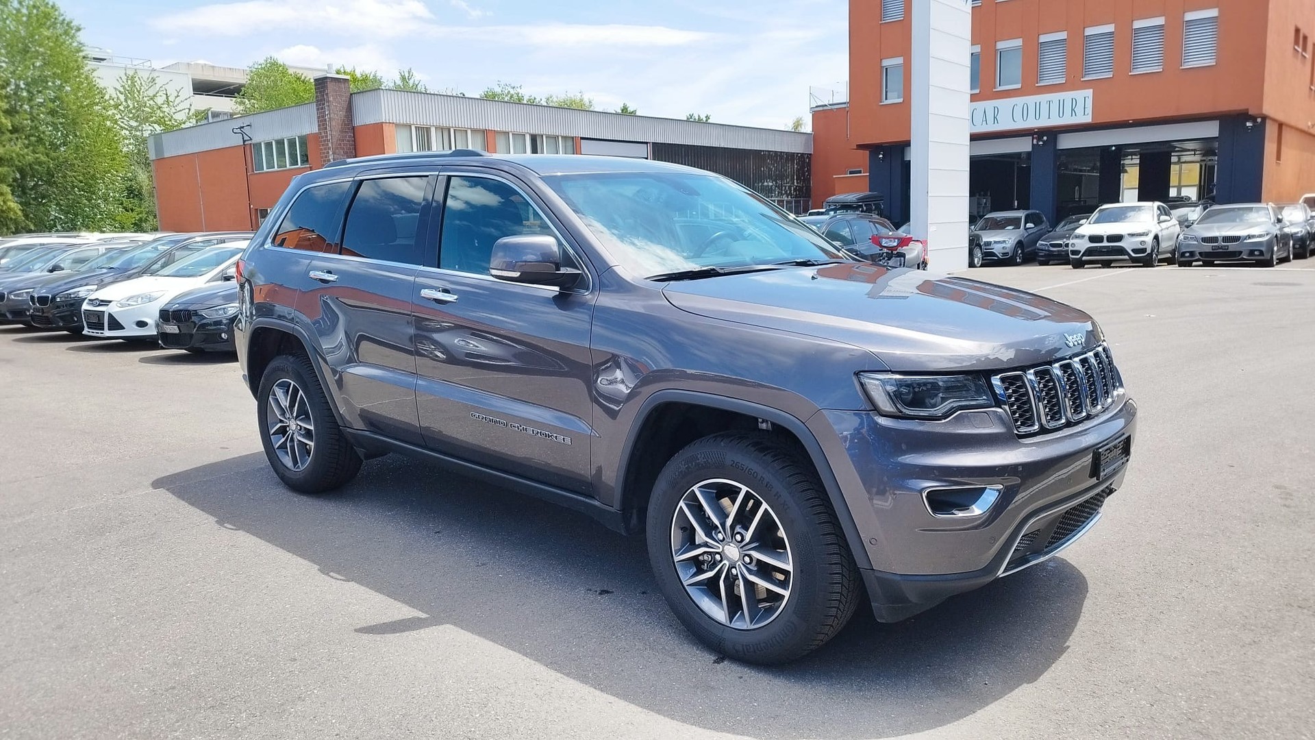 JEEP Grand Cherokee 3.0 CRD Limited Automatic-image-2