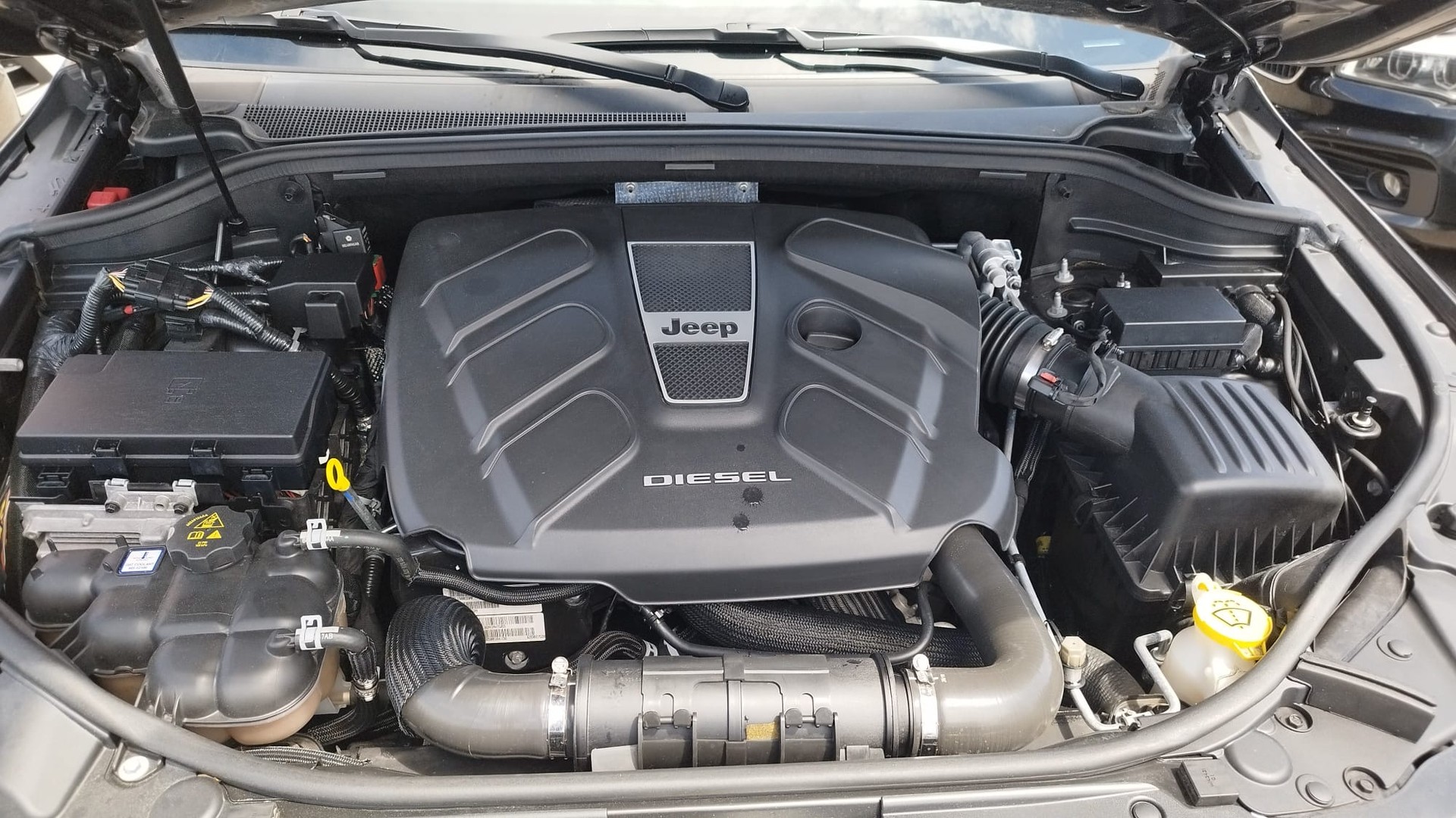 JEEP Grand Cherokee 3.0 CRD Limited Automatic-image-5