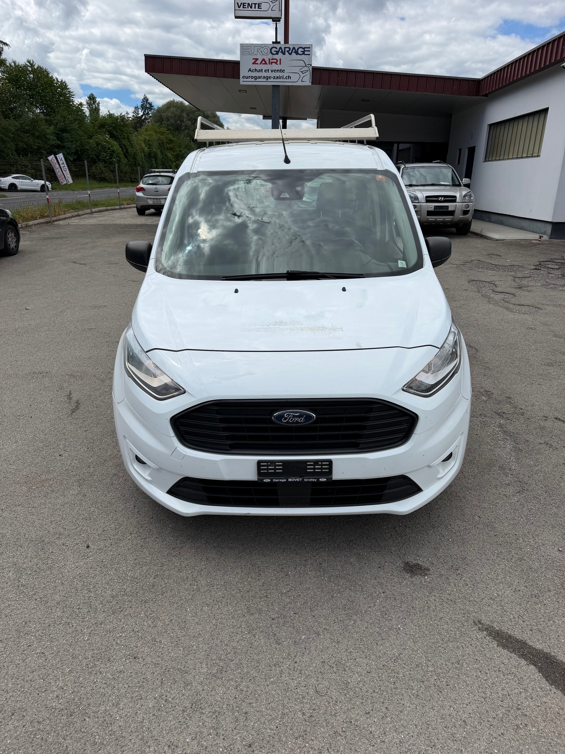 FORD Grand Tourneo Connect 1.5 EcoBlue Trend-image-1