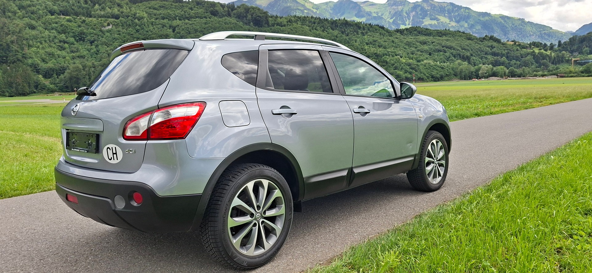 NISSAN Qashqai 1.5 dCi i-Way-image-2