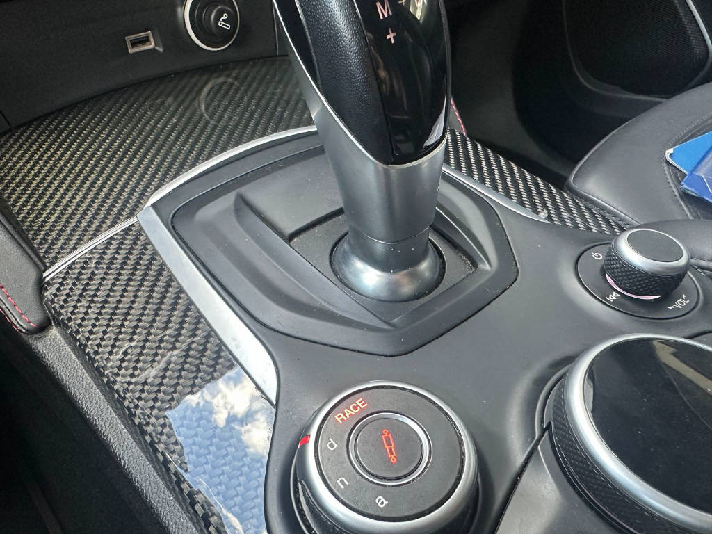 ALFA ROMEO Stelvio 2.9 V6 Biturbo Q4 Quadrifoglio - CH-image-10