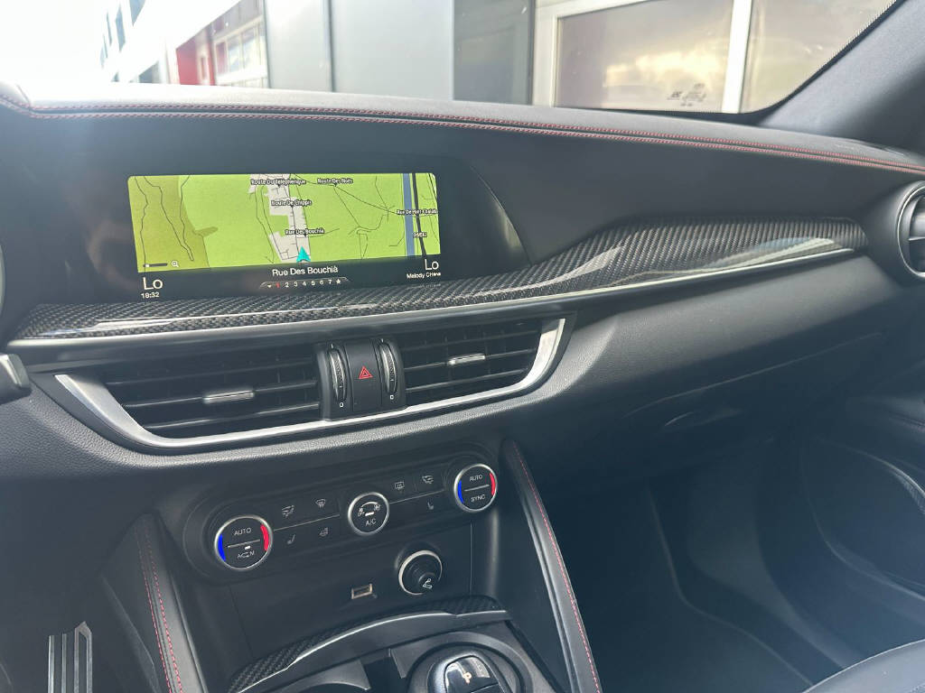 ALFA ROMEO Stelvio 2.9 V6 Biturbo Q4 Quadrifoglio - CH-image-13