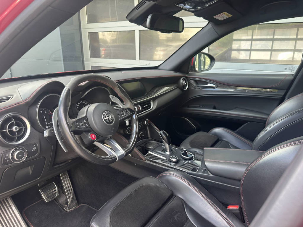ALFA ROMEO Stelvio 2.9 V6 Biturbo Q4 Quadrifoglio - CH-image-5