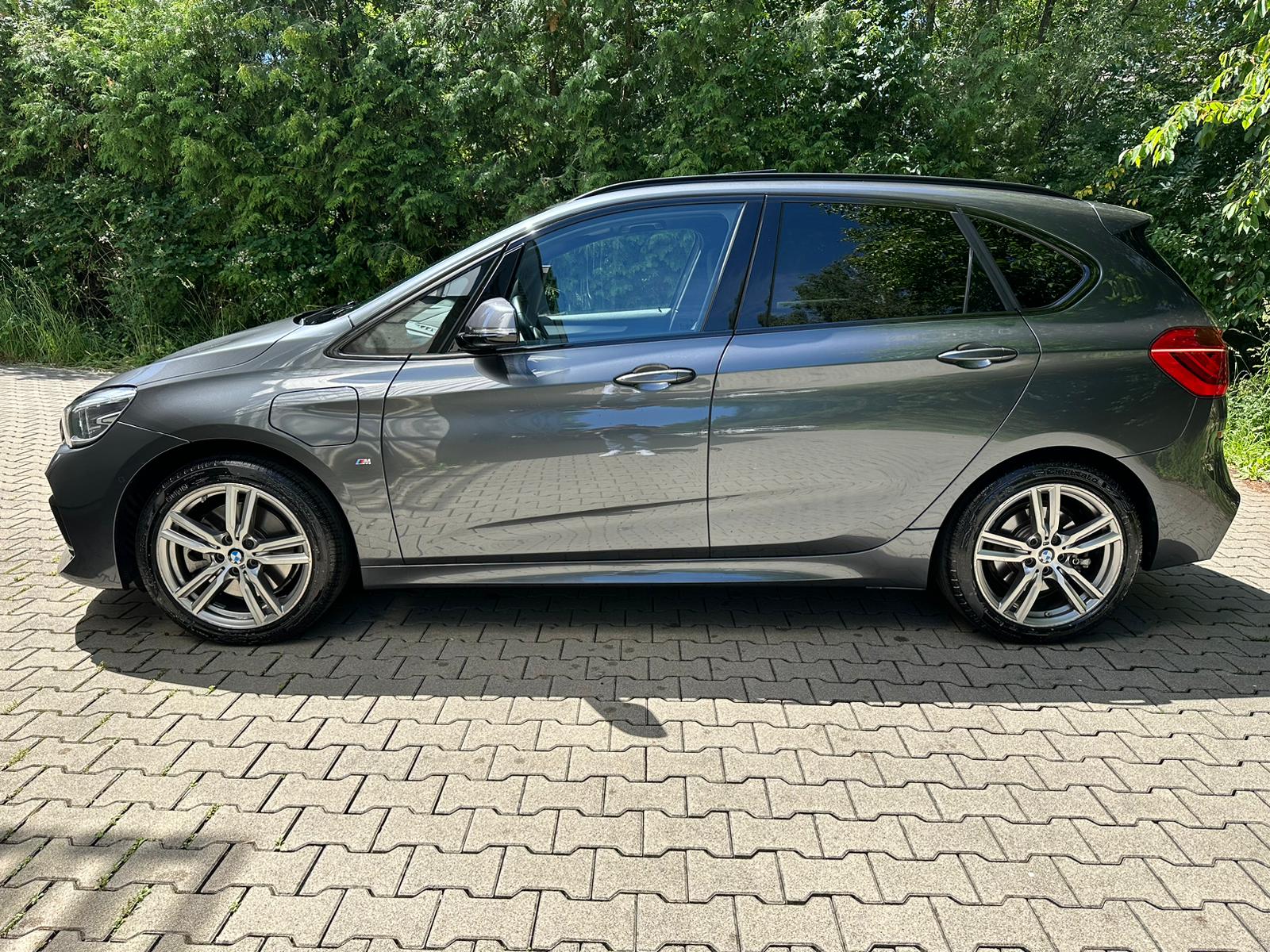 BMW 225xe iPerformance Active Tourer M Sport Steptronic-image-1