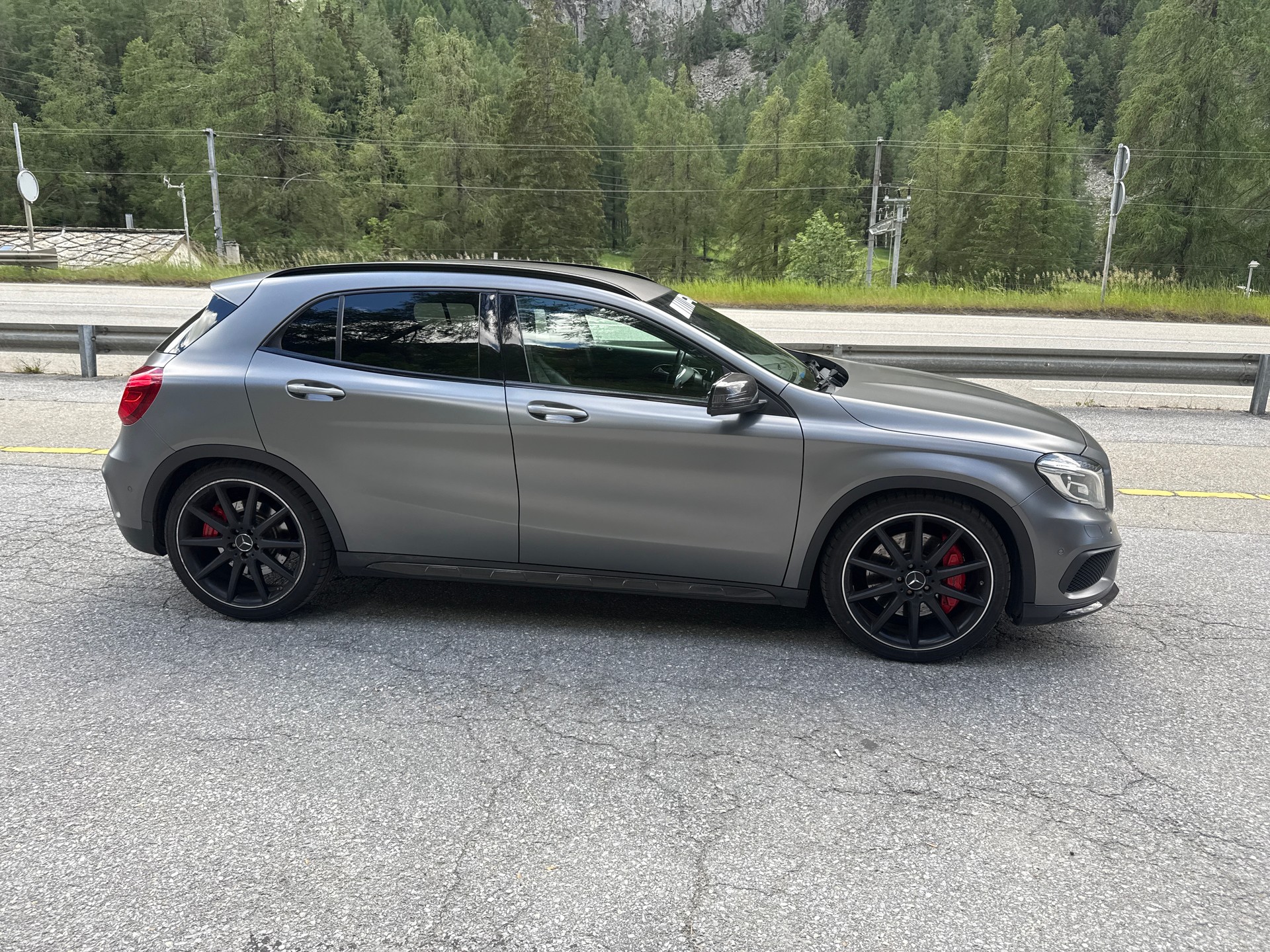 MERCEDES-BENZ GLA 45 AMG 4m-image-5