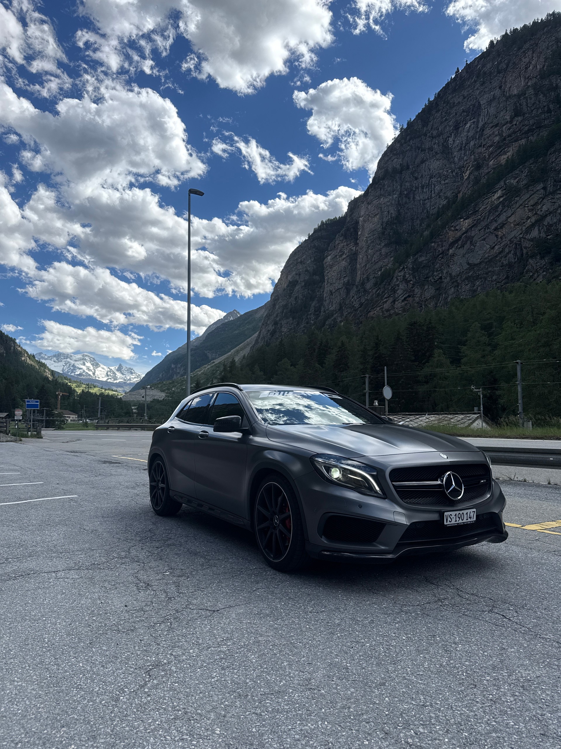 MERCEDES-BENZ GLA 45 AMG 4m-image-0