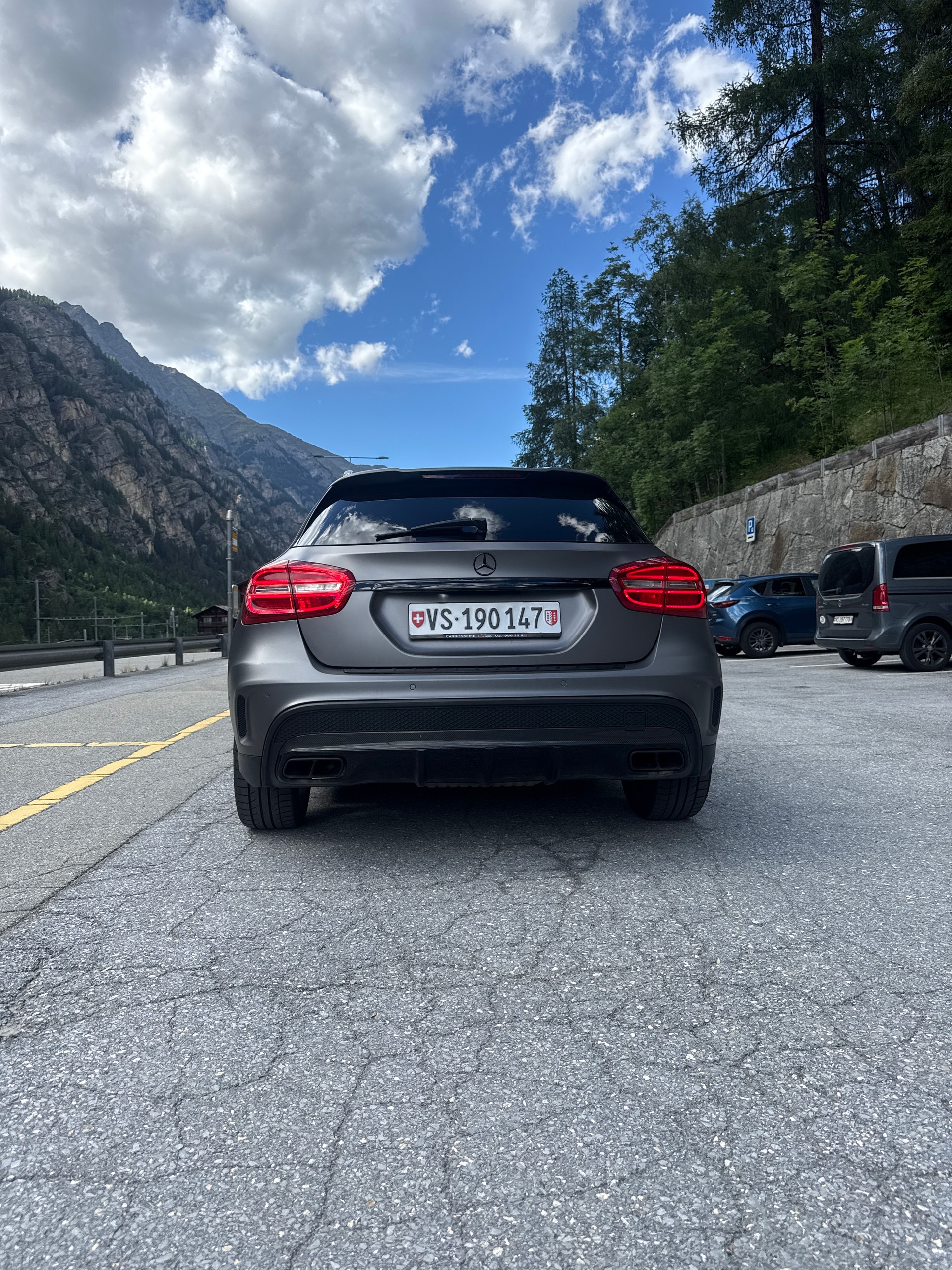 MERCEDES-BENZ GLA 45 AMG 4m-image-4