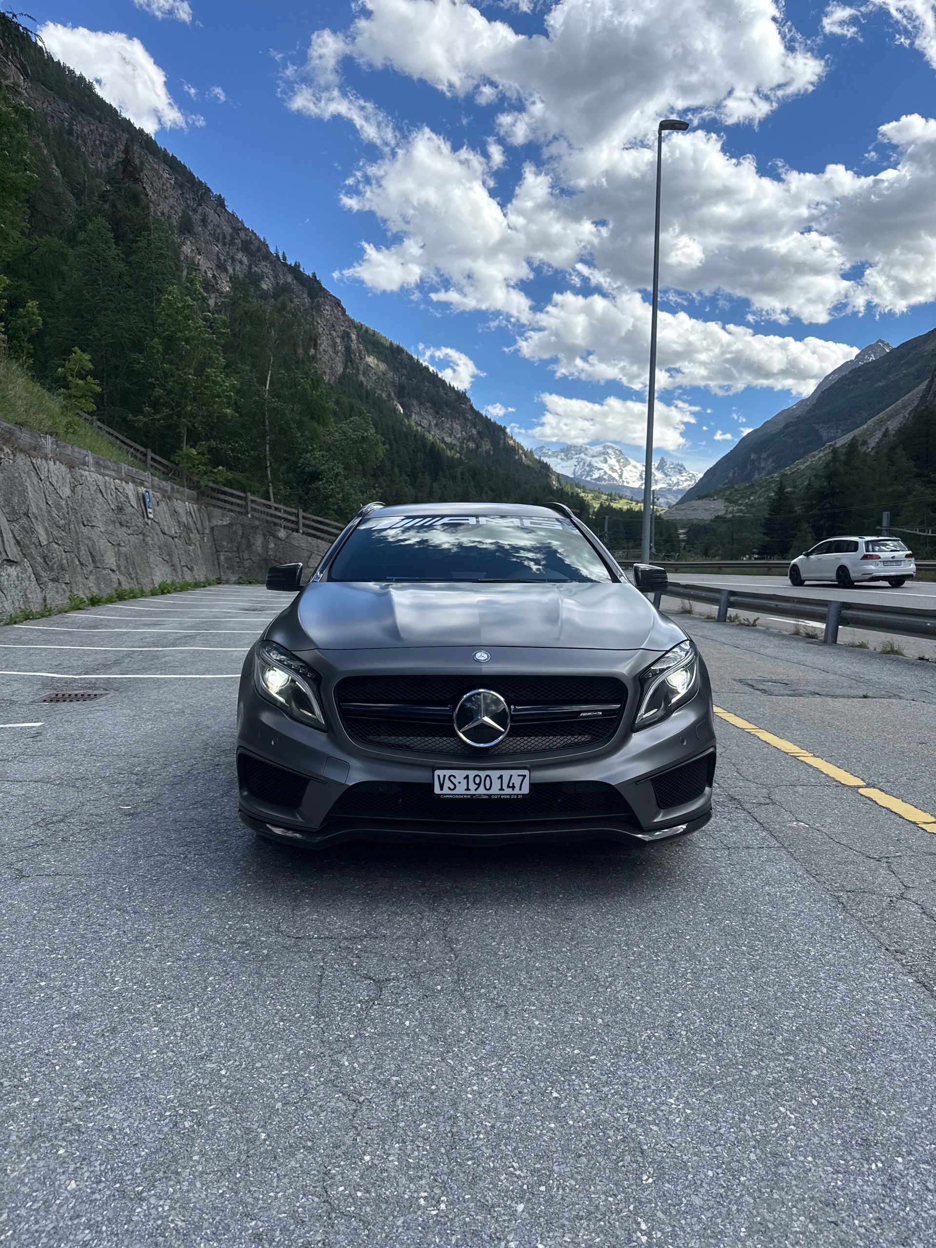 MERCEDES-BENZ GLA 45 AMG 4m-image-1