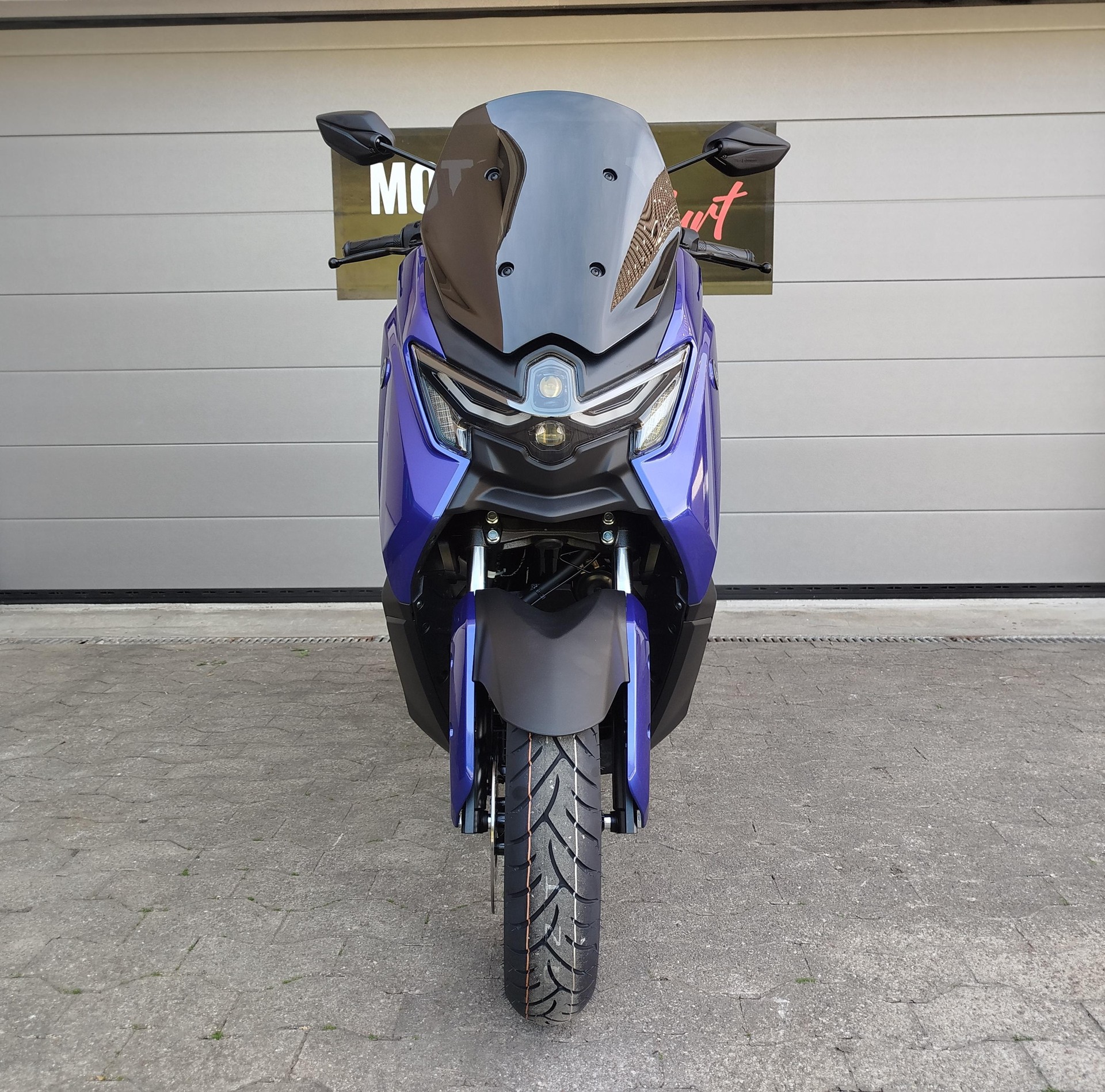 YAMAHA GPD125A N-Max-image-4