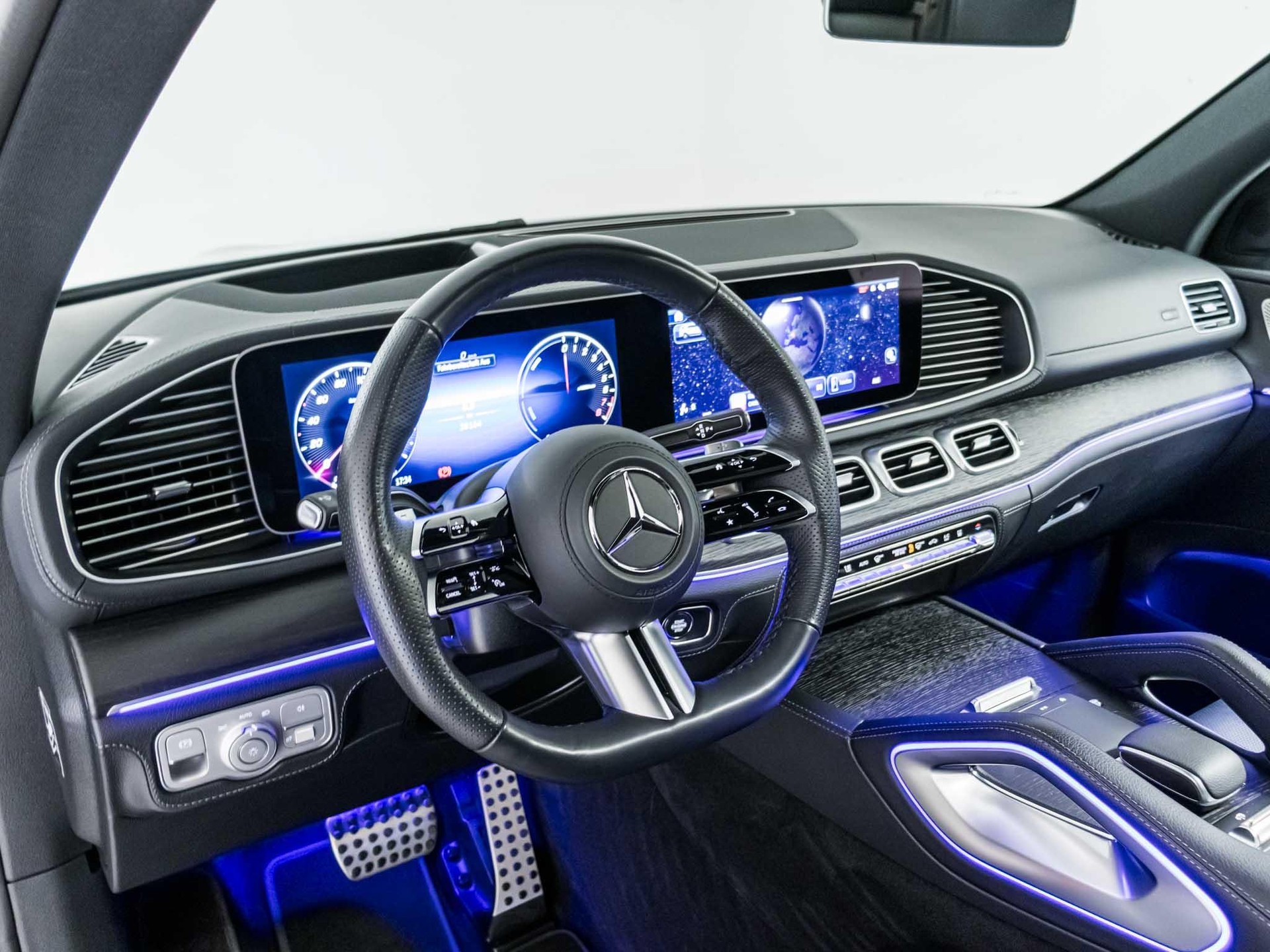 MERCEDES-BENZ GLE 400 e 4MATIC-image-9