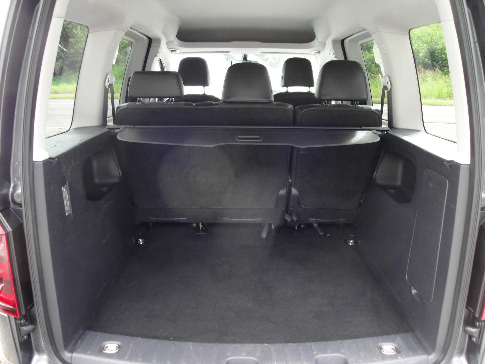 VW Caddy 2.0 TDI High 4M-image-7