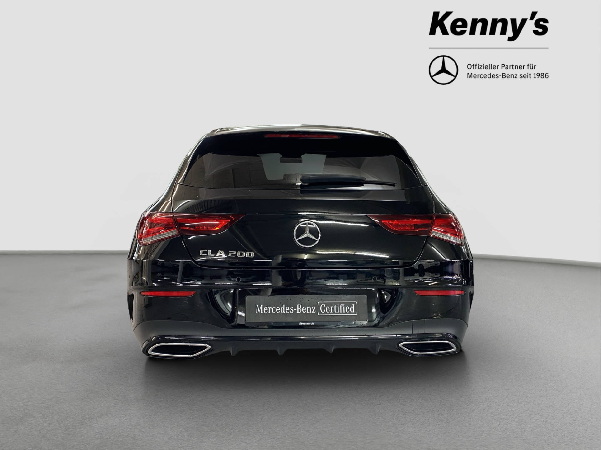 MERCEDES-BENZ CLA 200 AMG Line Shooting Brake-image-4