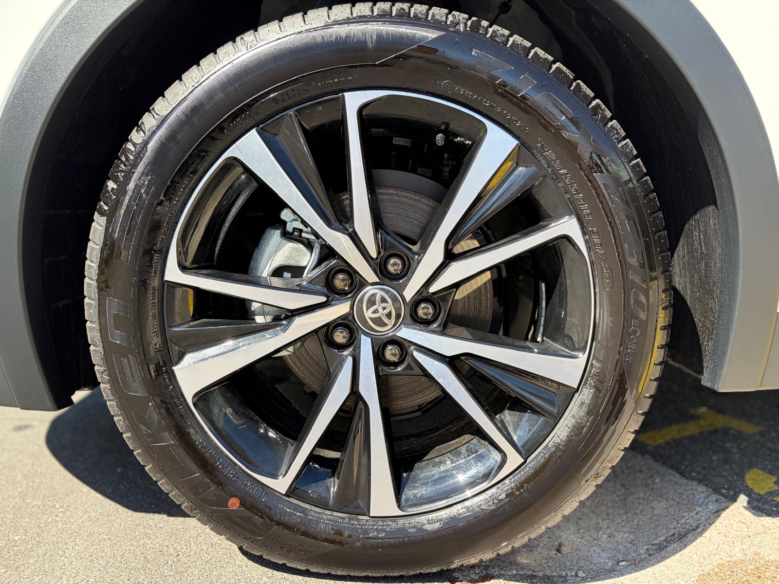 TOYOTA C-HR 1.8 HSD CVT Trend-image-6