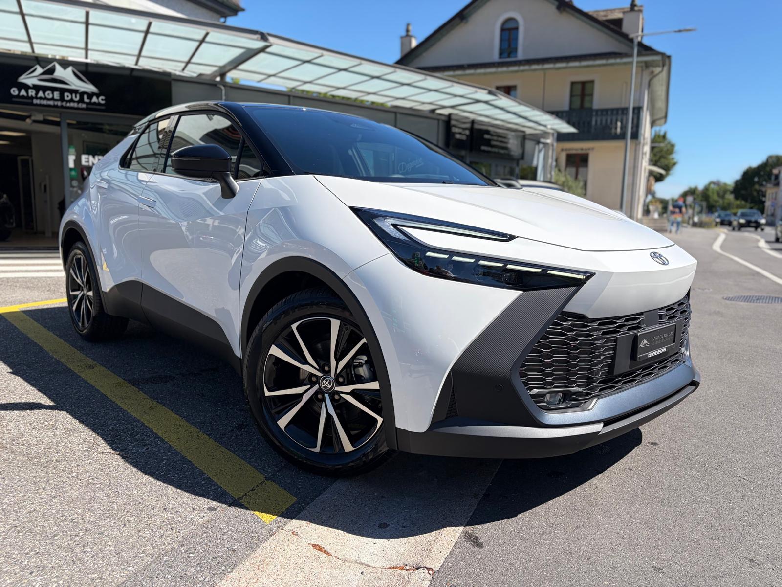 TOYOTA C-HR 1.8 HSD CVT Trend-image-0