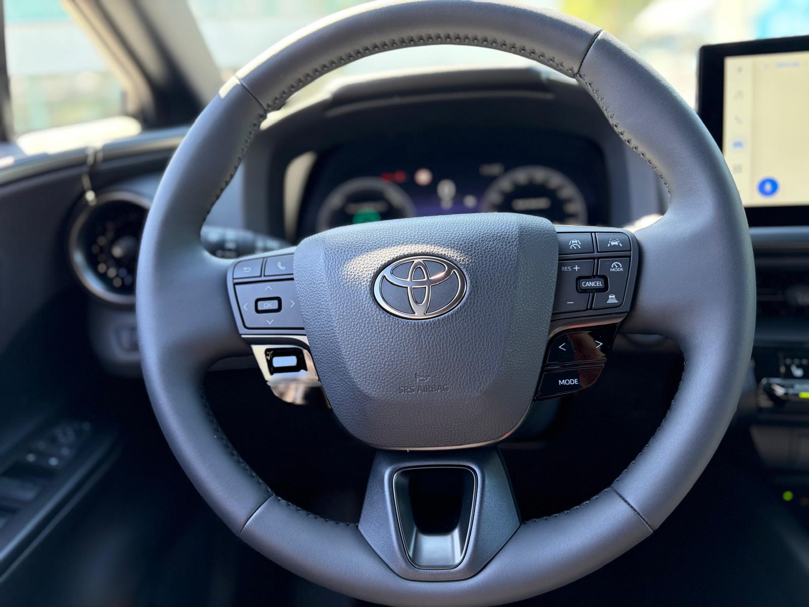TOYOTA C-HR 1.8 HSD CVT Trend-image-13
