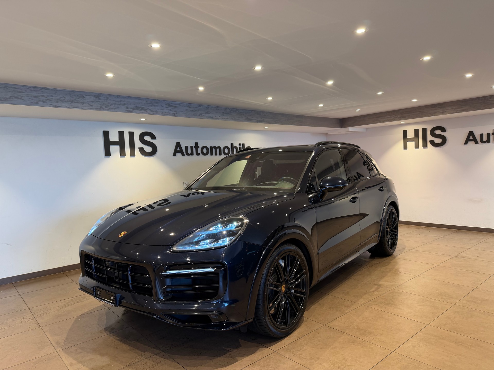 PORSCHE Cayenne 4.0 V8 GTS-image-0