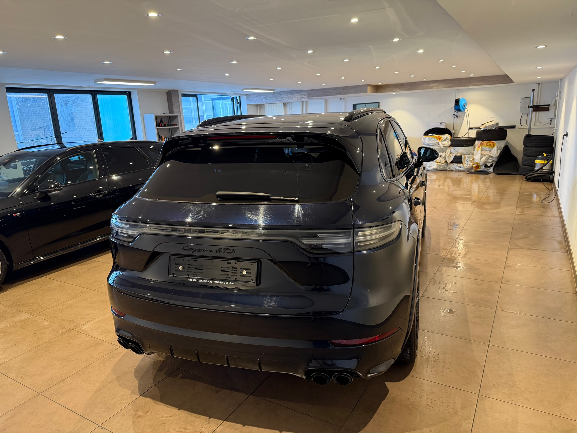 PORSCHE Cayenne 4.0 V8 GTS-image-4
