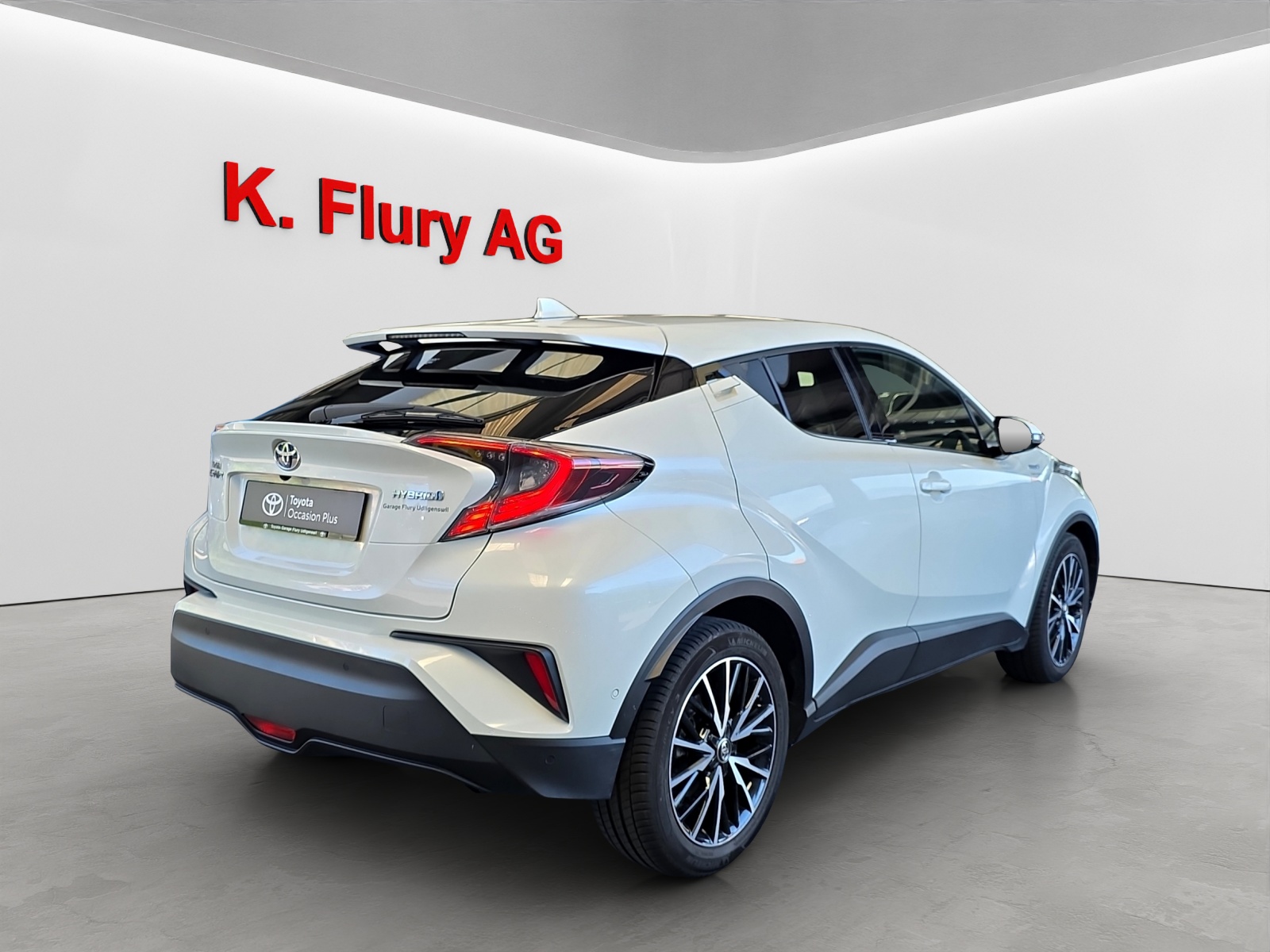 TOYOTA C-HR 1.8 VVTi HSD Trend-image-4