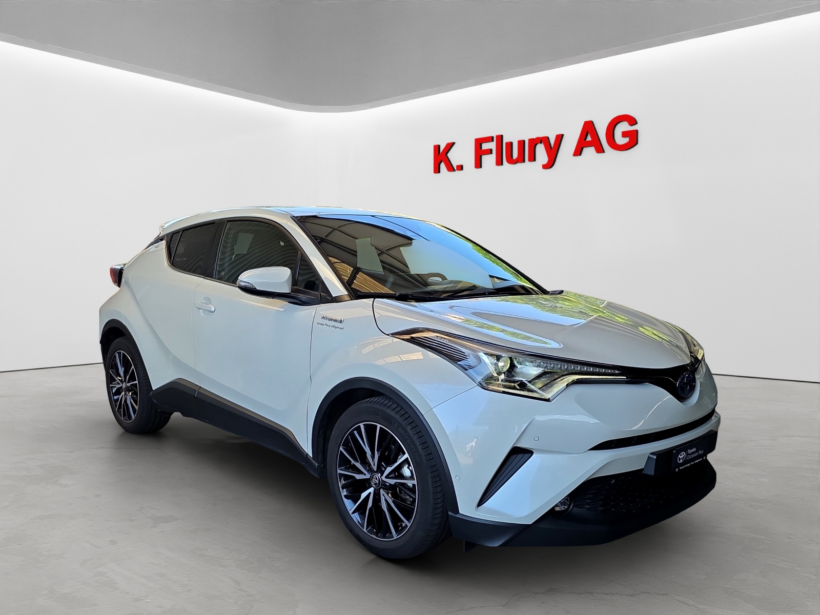 TOYOTA C-HR 1.8 VVTi HSD Trend-image-6