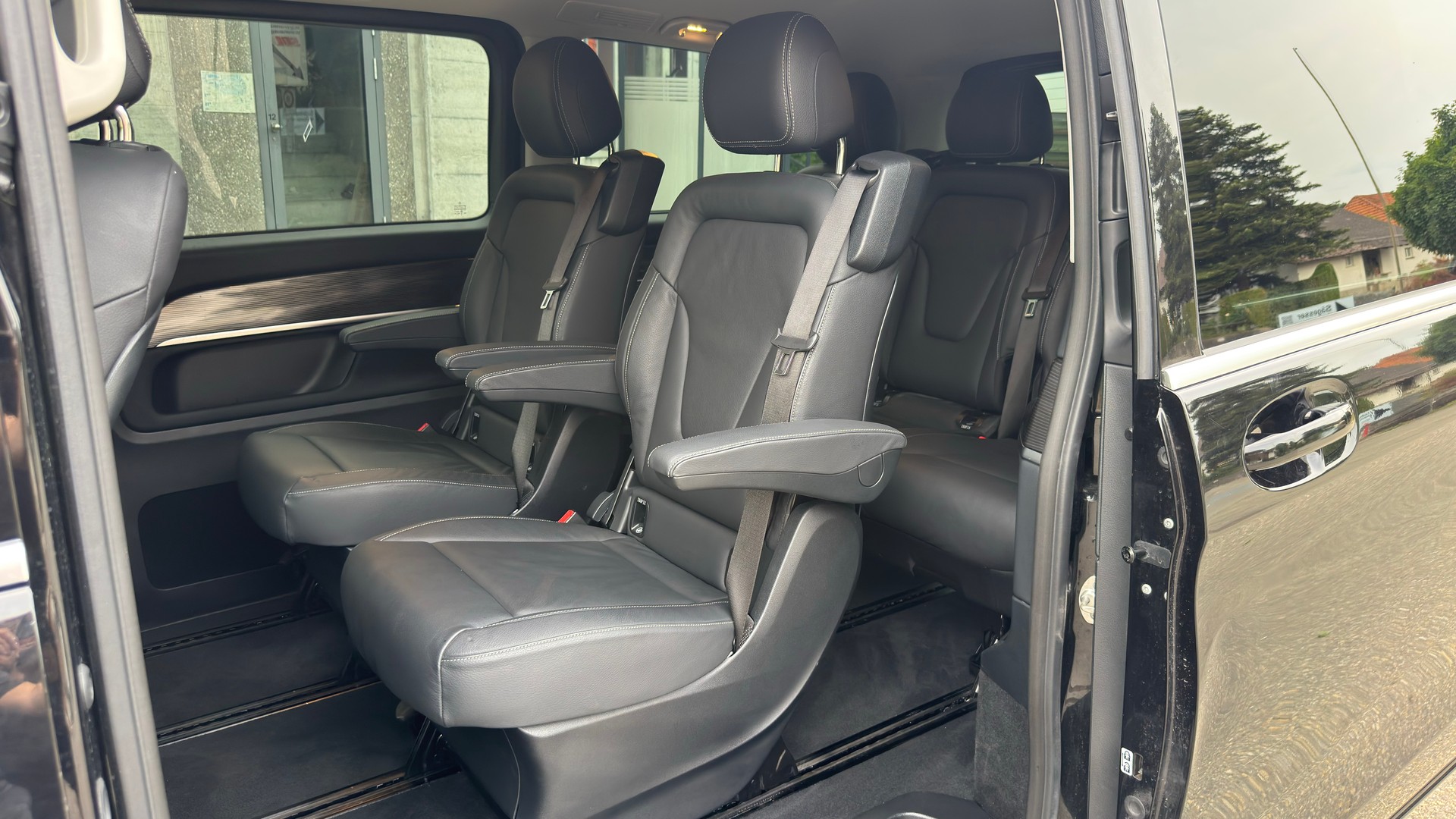 MERCEDES-BENZ V 250 d lang Avantgarde 4Matic G-Tronic-image-8