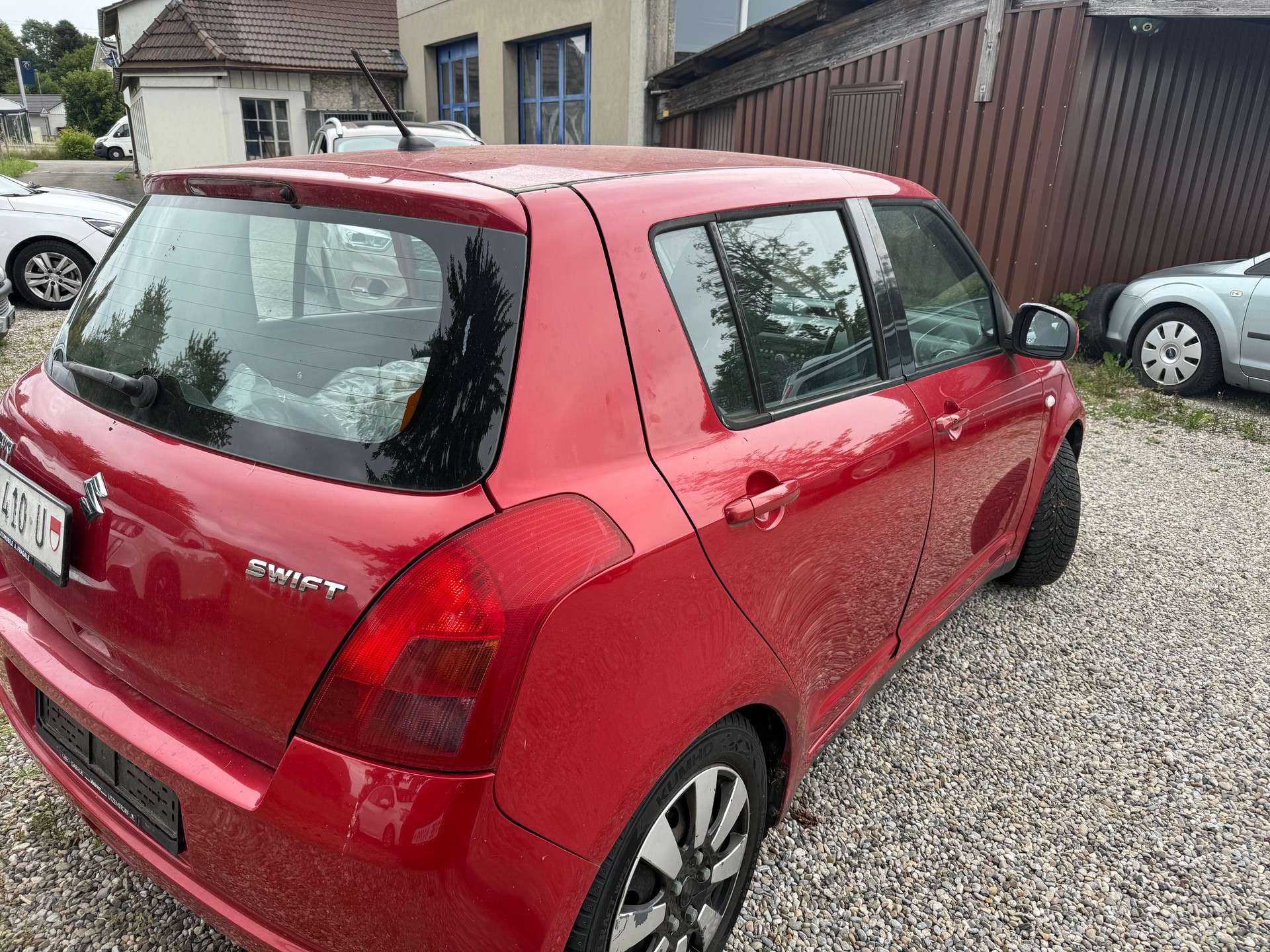 SUZUKI Swift 1.3i 16V GL-image-5