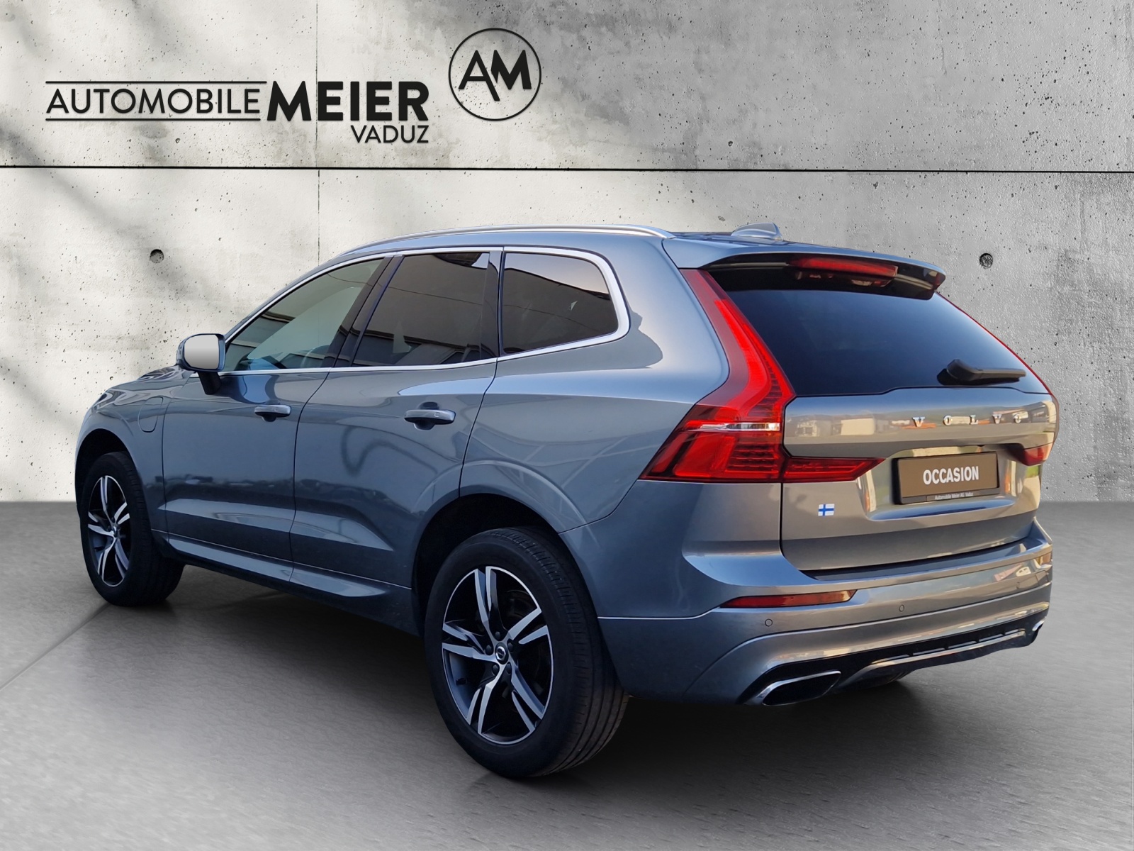 VOLVO XC60 2.0 T8 TE R-Design AWD-image-3