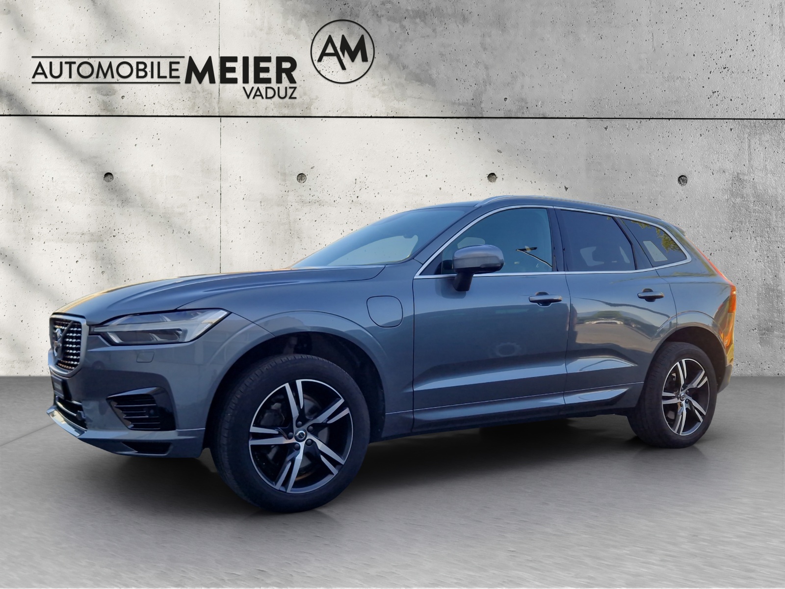VOLVO XC60 2.0 T8 TE R-Design AWD-image-0