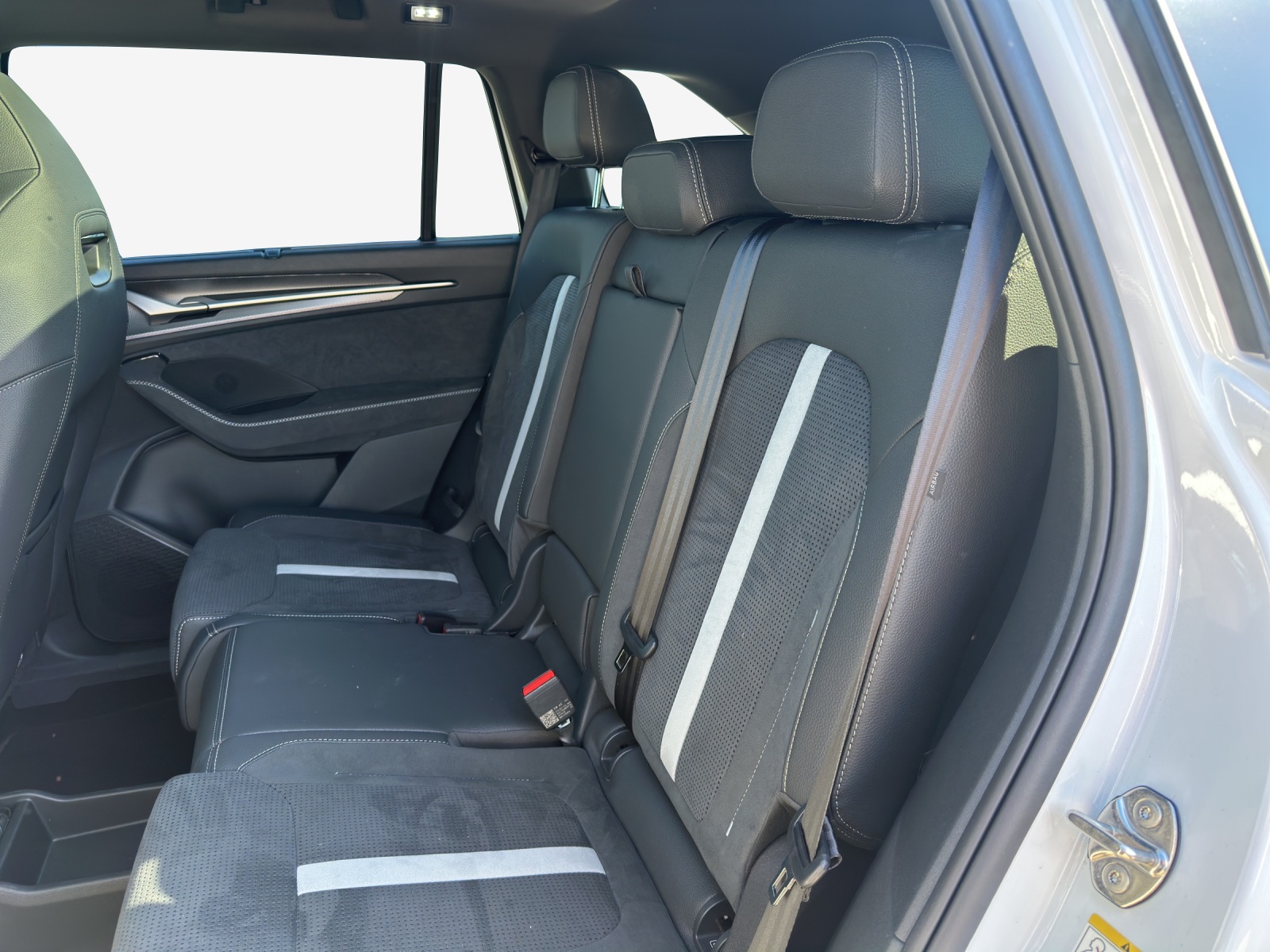 SKODA Kodiaq 1.5 TSI PHEV Sportline-image-8