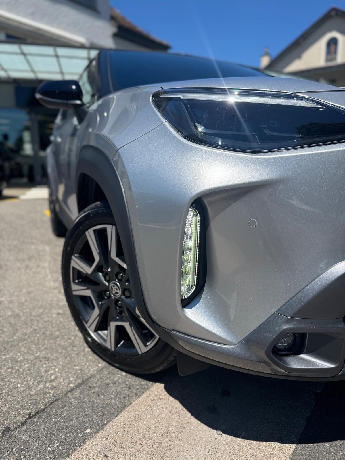 TOYOTA Yaris Cross 1.5 Premium e-CVT 2WD-image-4