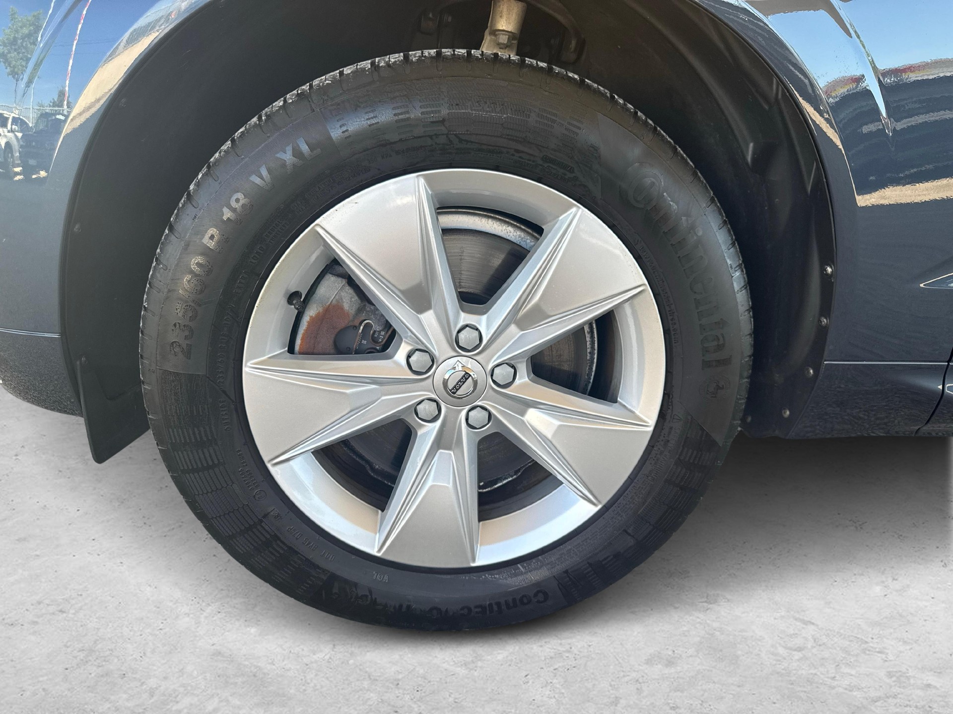 VOLVO XC60 2.0 B5 MH Plus Bright AWD-image-17