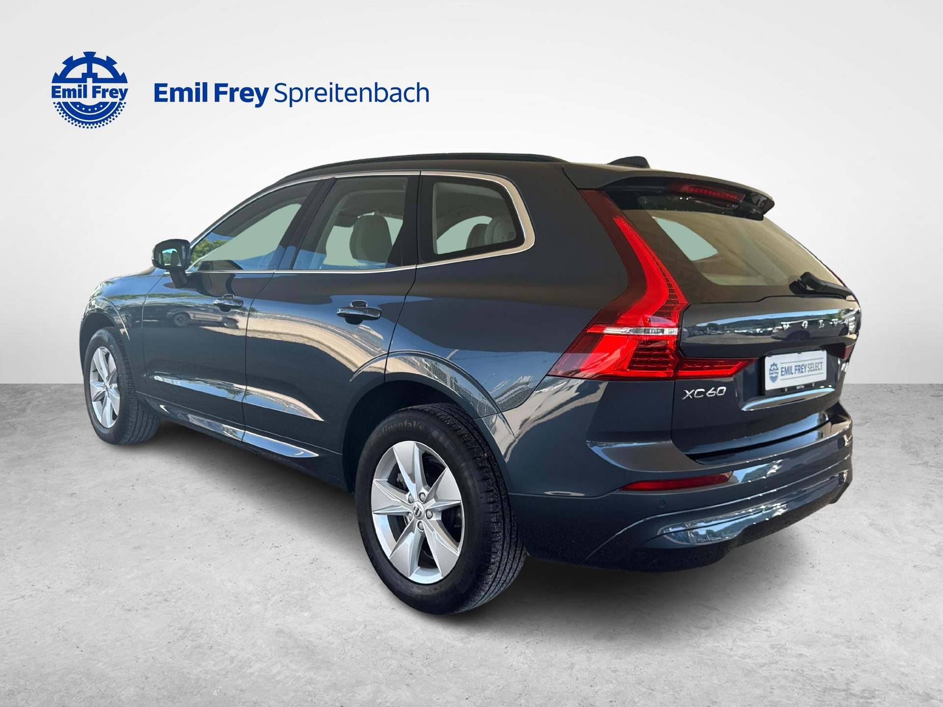 VOLVO XC60 2.0 B5 MH Plus Bright AWD-image-2