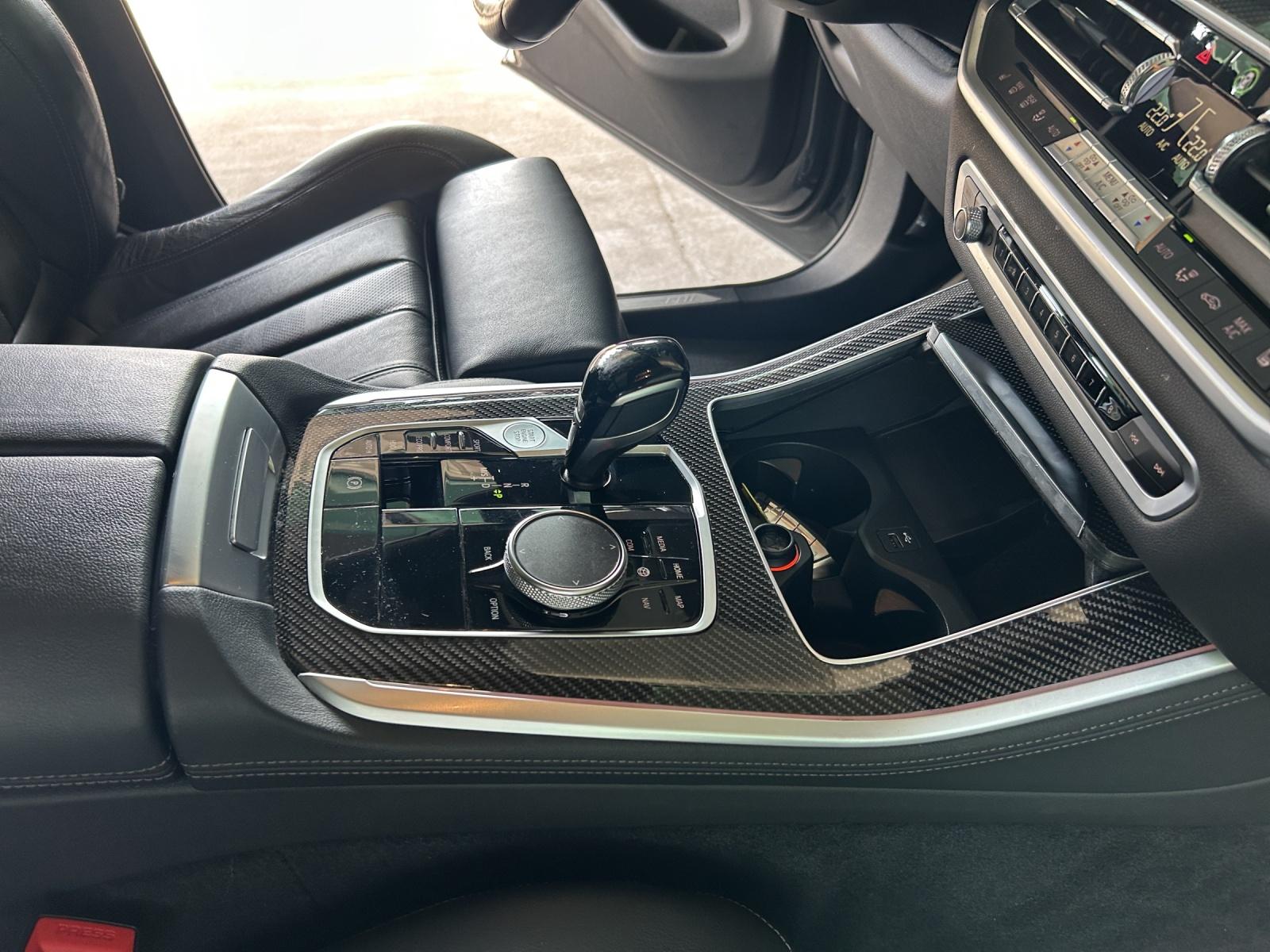 BMW X5 30d xDrive SAG-image-24
