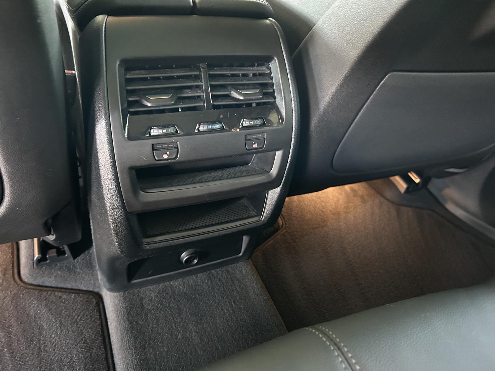 BMW X5 30d xDrive SAG-image-19