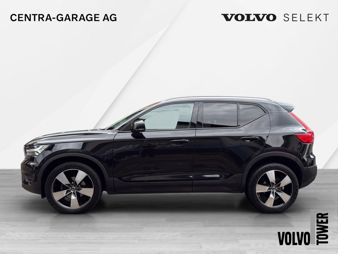 VOLVO XC40 T3 Momentum Geartronic-image-2