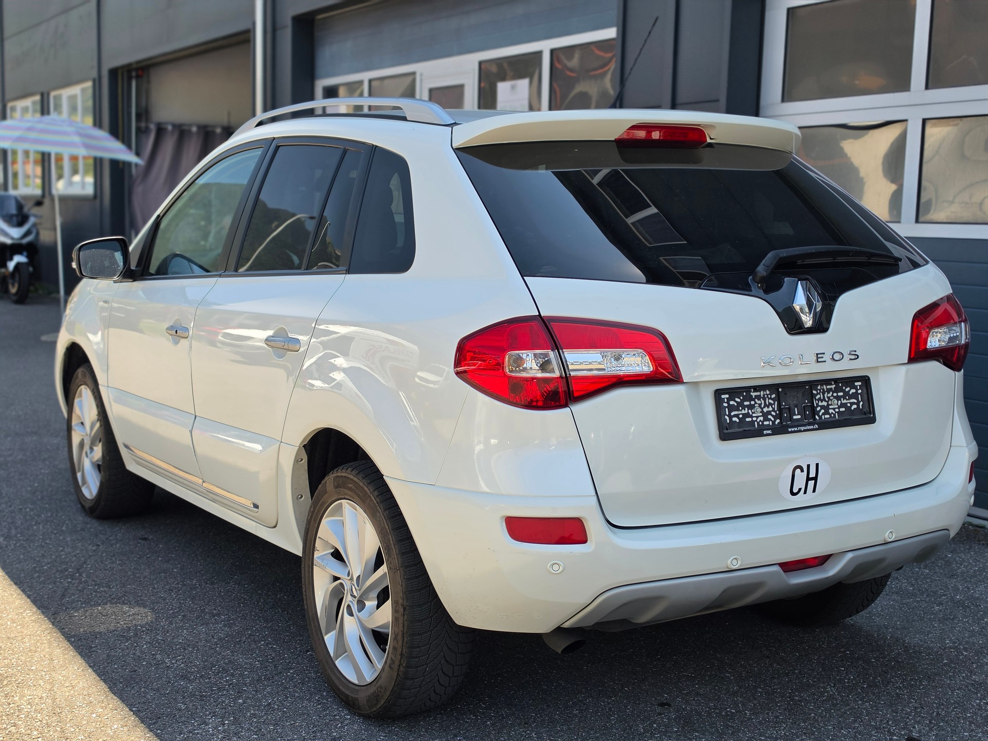 RENAULT Koleos 2.0 dCi Swiss Edition 4x4 Automatic-image-5