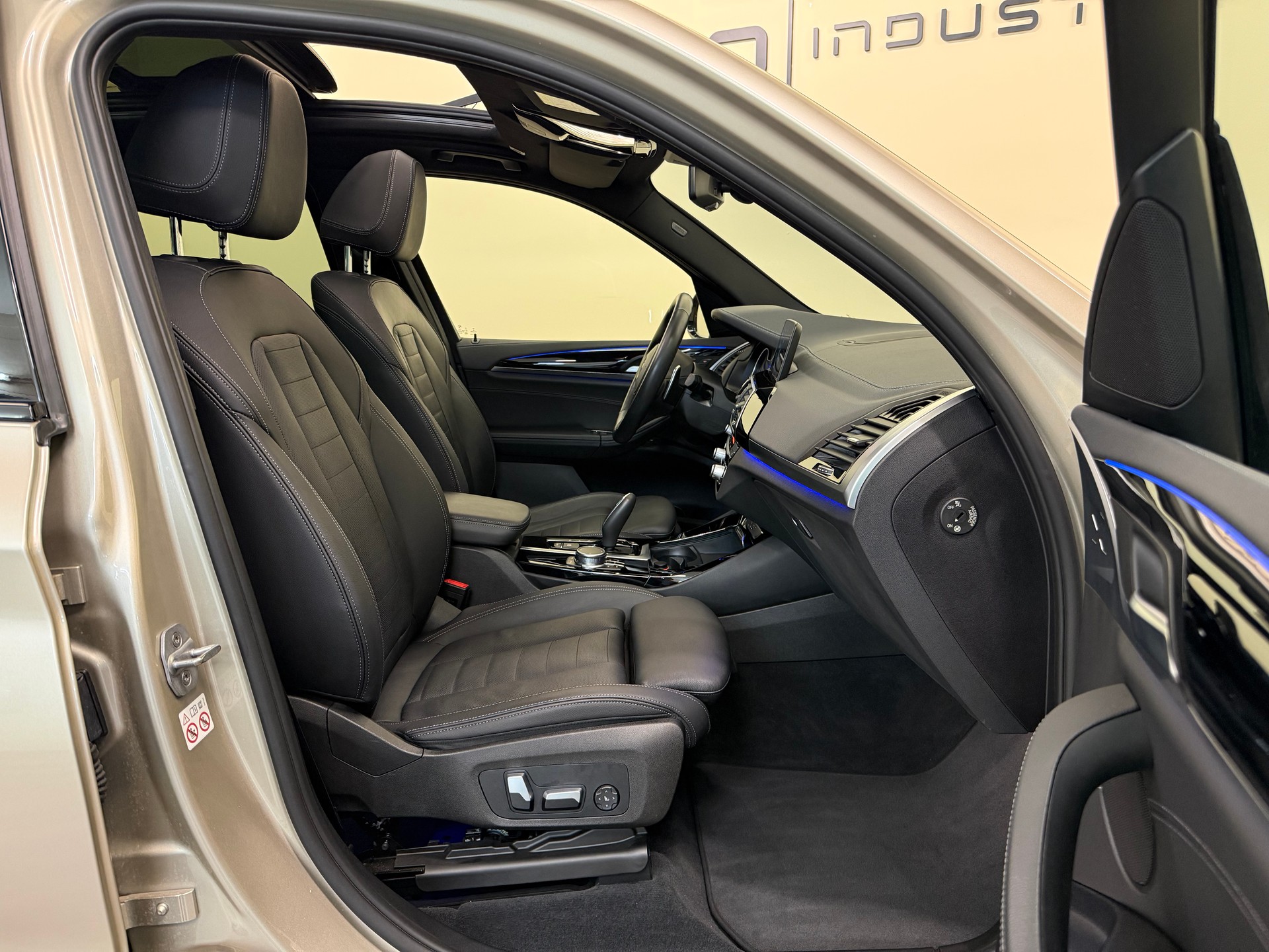 BMW X3 xDrive 30d M Sport Steptronic-image-25