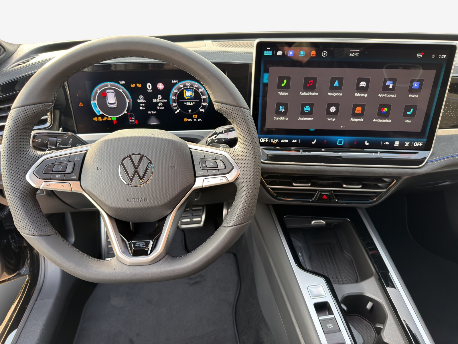 VW Passat Variant 2.0 TDI evo R-Line 4 Motion DSG-image-8